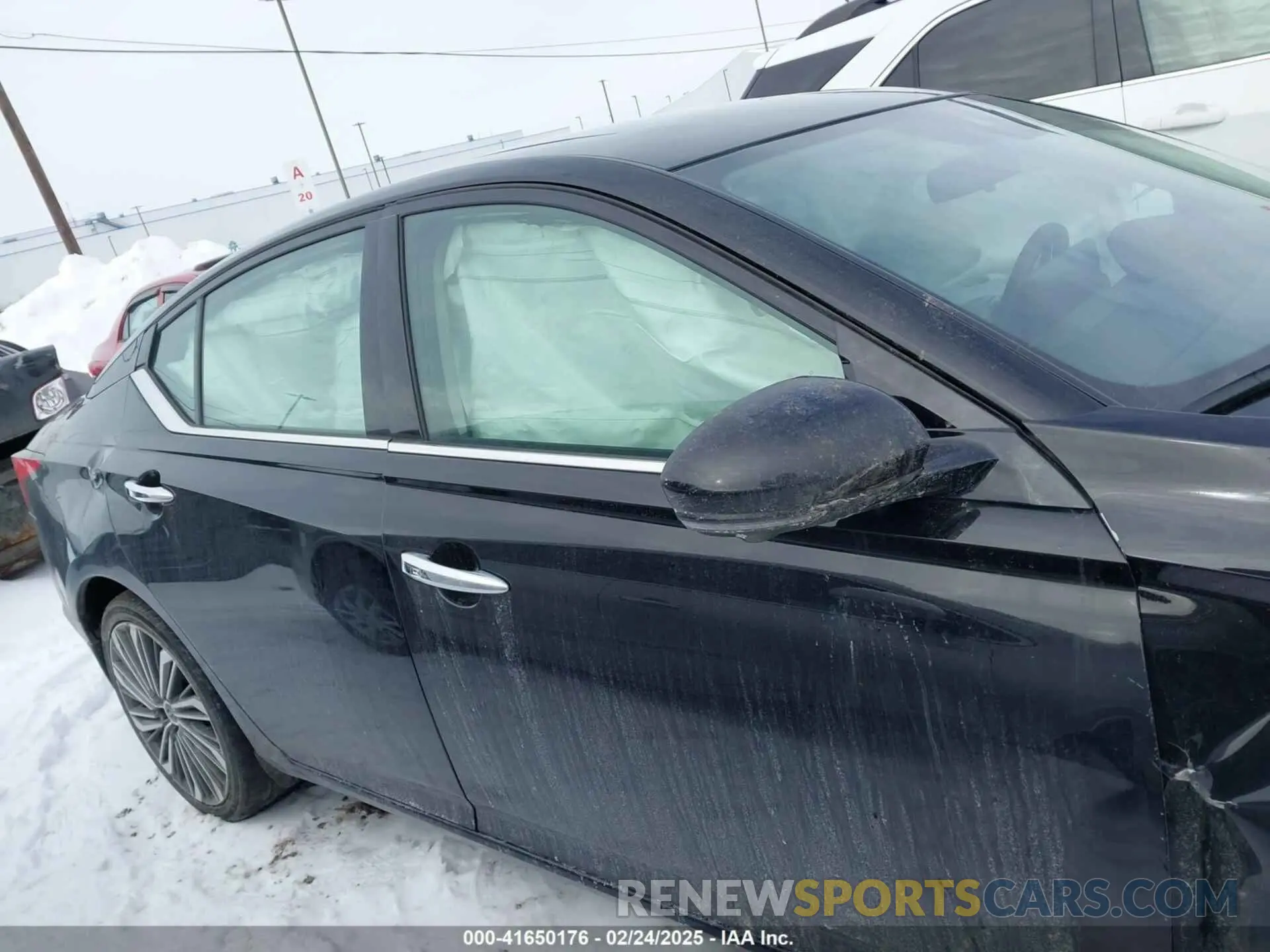 13 fotografías del automóvil dañado 1N4BL4EW5PN329249 NISSAN ALTIMA 2023