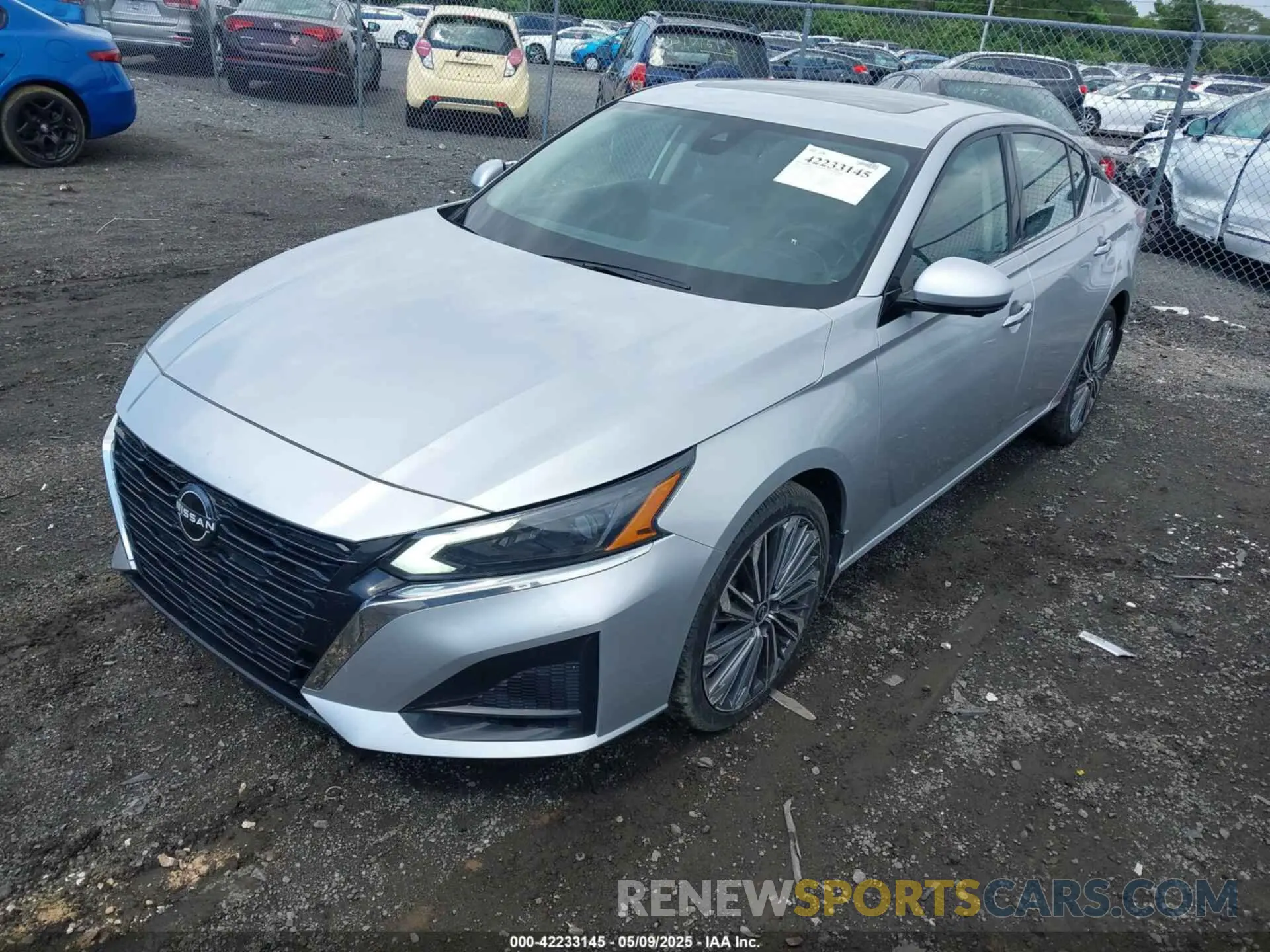 2 fotografías del automóvil dañado 1N4BL4EW9PN331134 NISSAN ALTIMA 2023