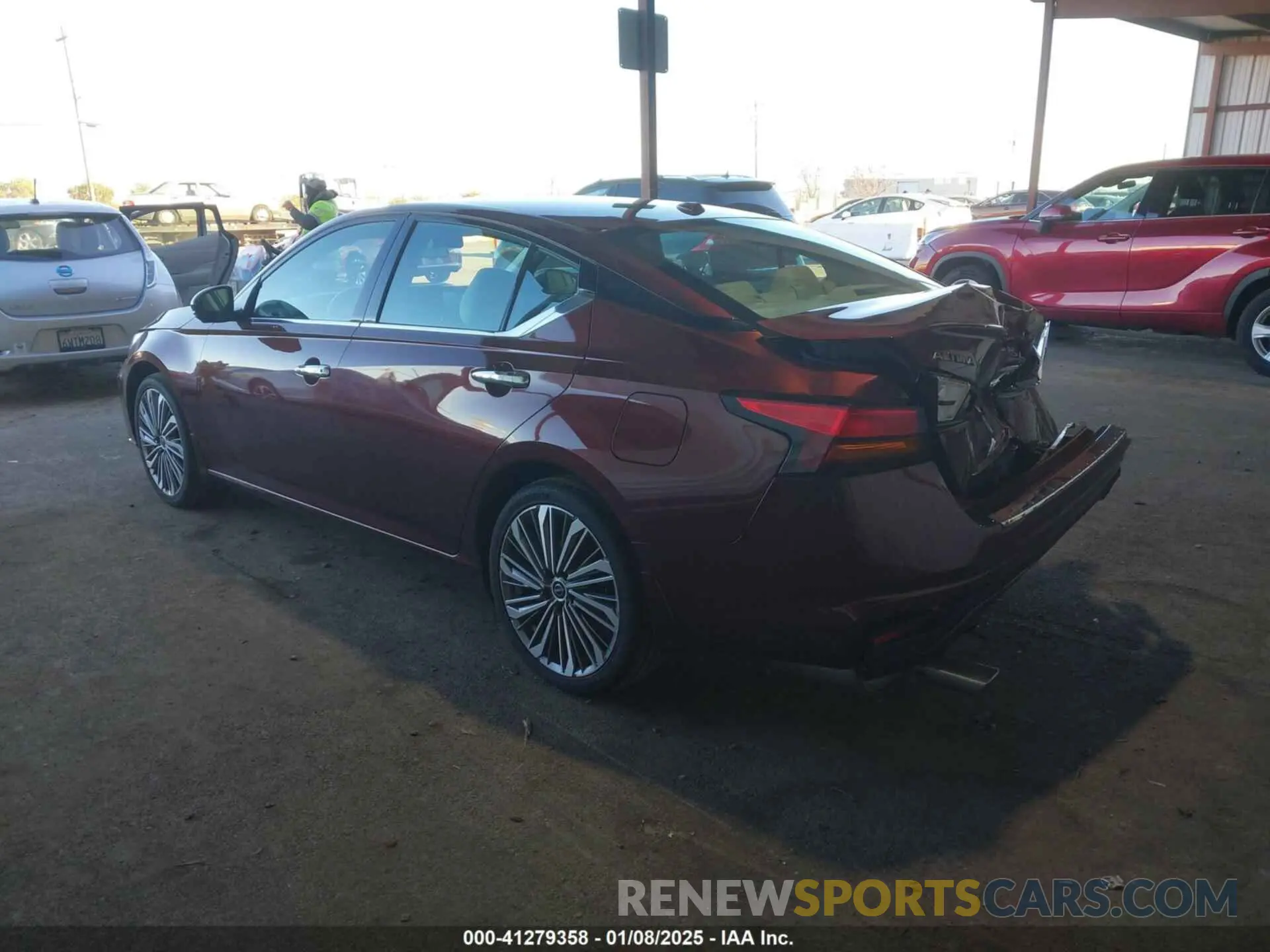 3 fotografías del automóvil dañado 1N4BL4EW9PN397084 NISSAN ALTIMA 2023