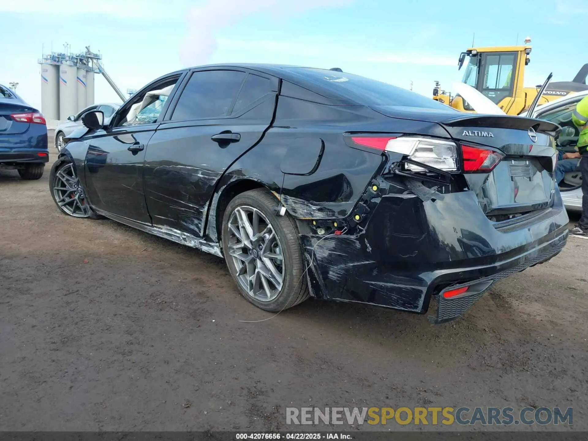 3 fotografías del automóvil dañado 1N4AL4CV9RN314570 NISSAN ALTIMA 2024