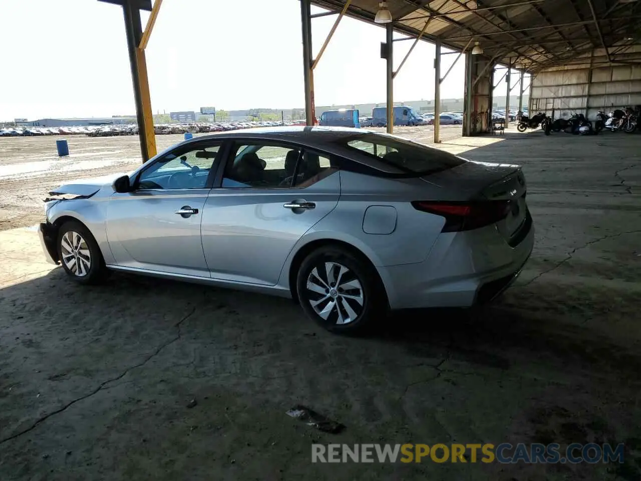 2 fotografías del automóvil dañado 1N4BL4BV1RN322152 NISSAN ALTIMA 2024