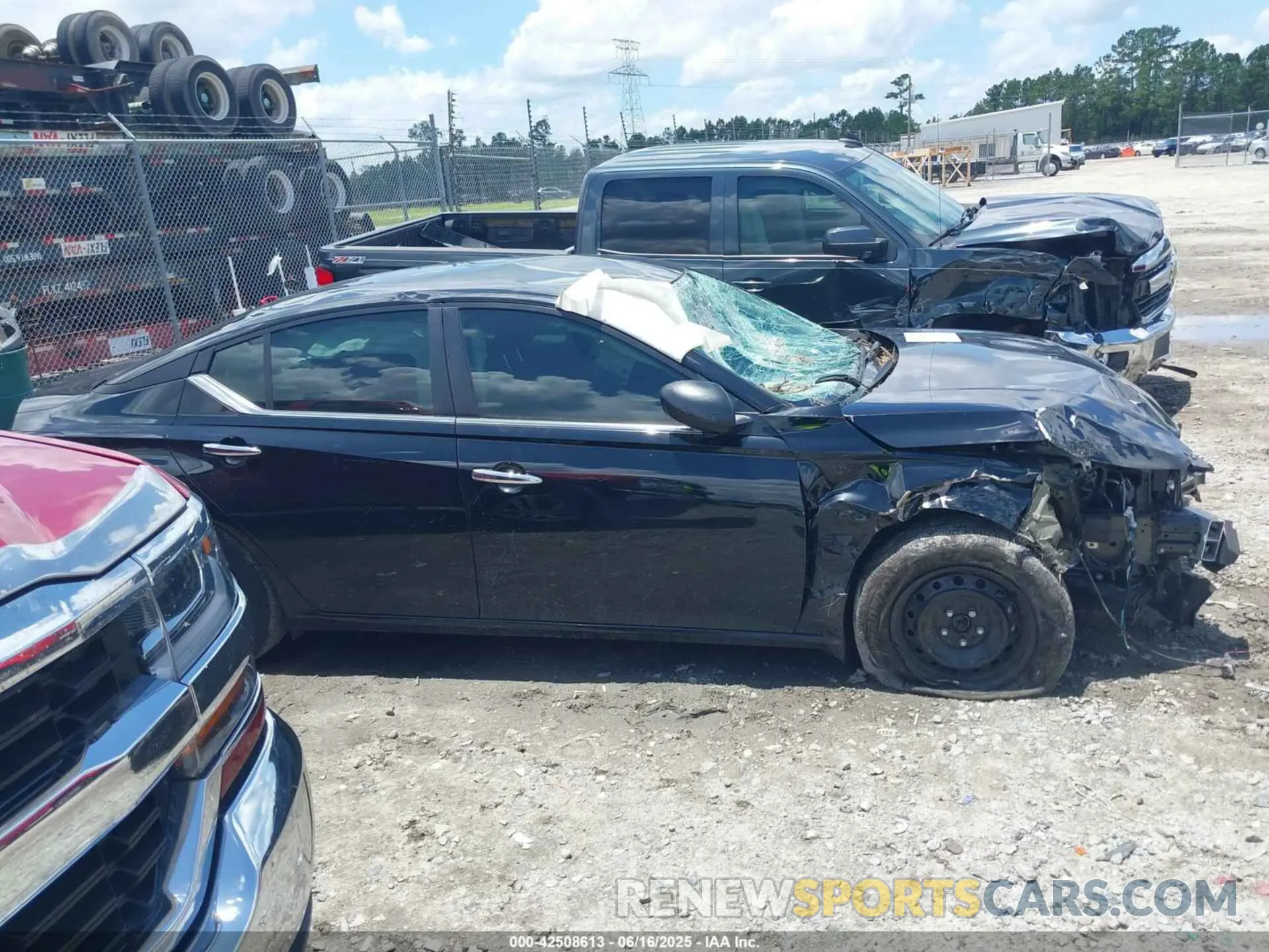 13 fotografías del automóvil dañado 1N4BL4BV1RN405130 NISSAN ALTIMA 2024