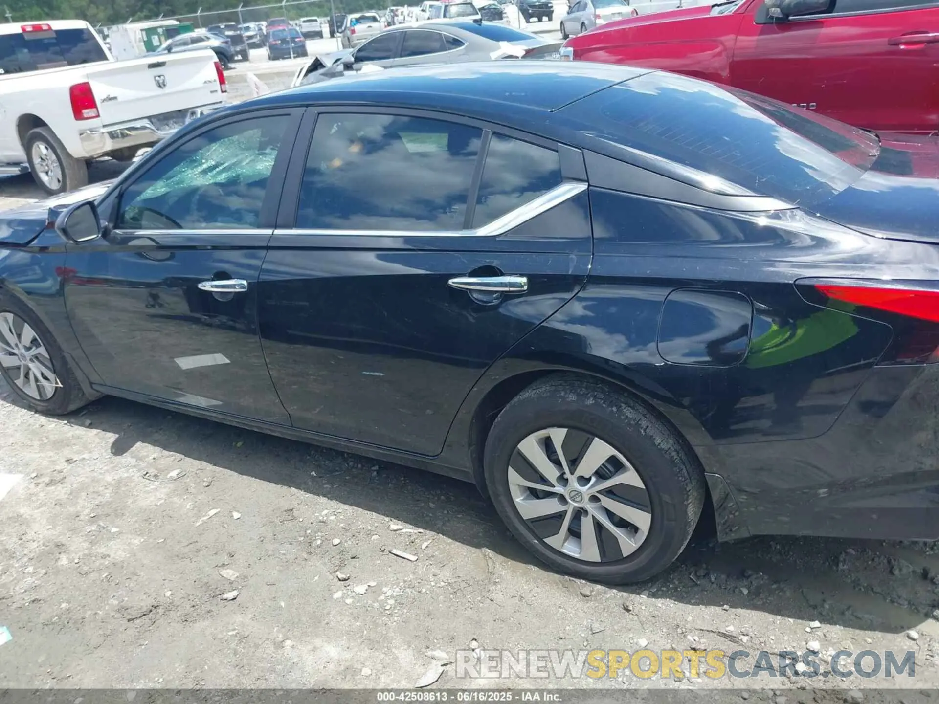 14 fotografías del automóvil dañado 1N4BL4BV1RN405130 NISSAN ALTIMA 2024