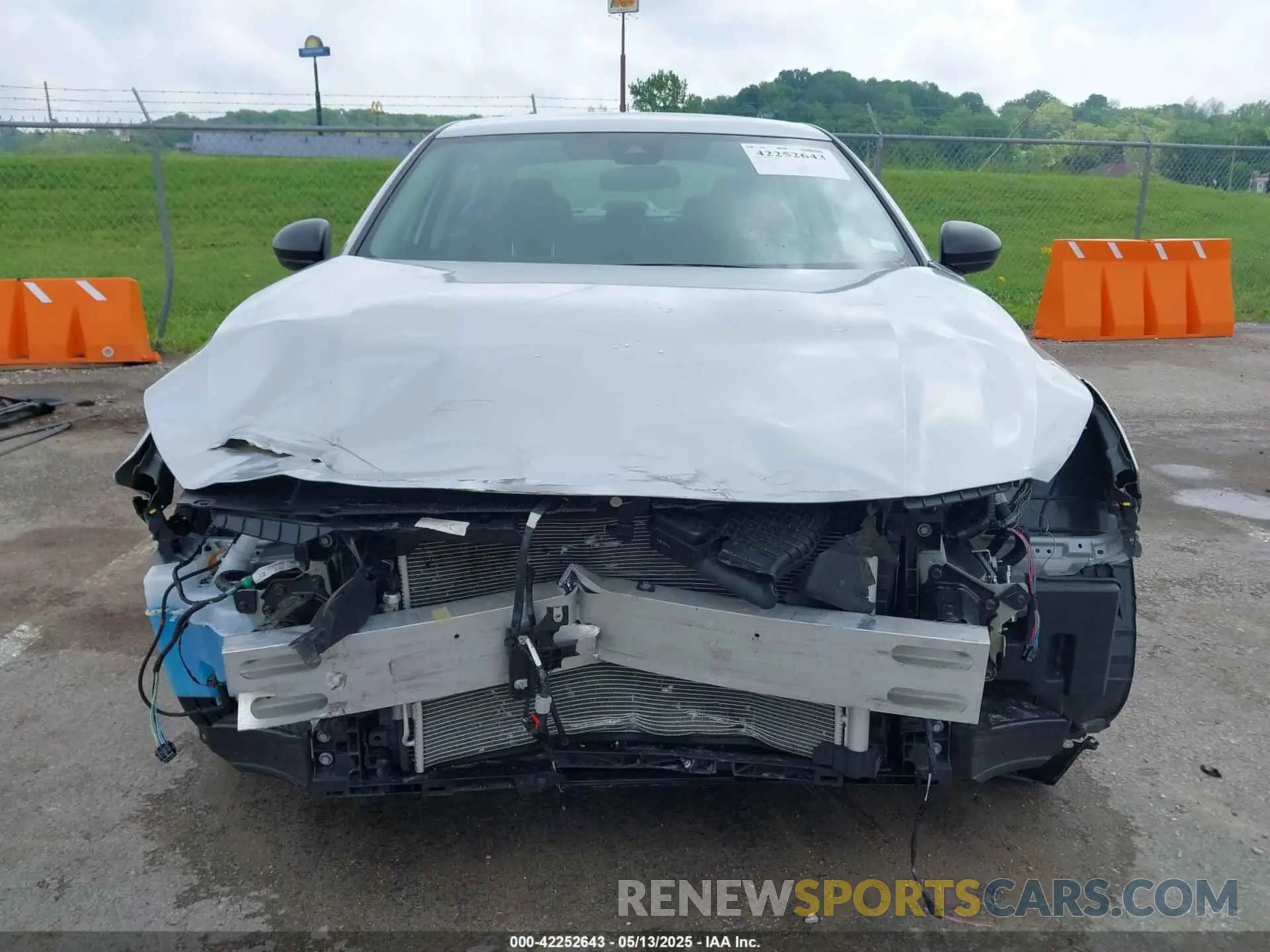 13 fotografías del automóvil dañado 1N4BL4BV2RN373112 NISSAN ALTIMA 2024