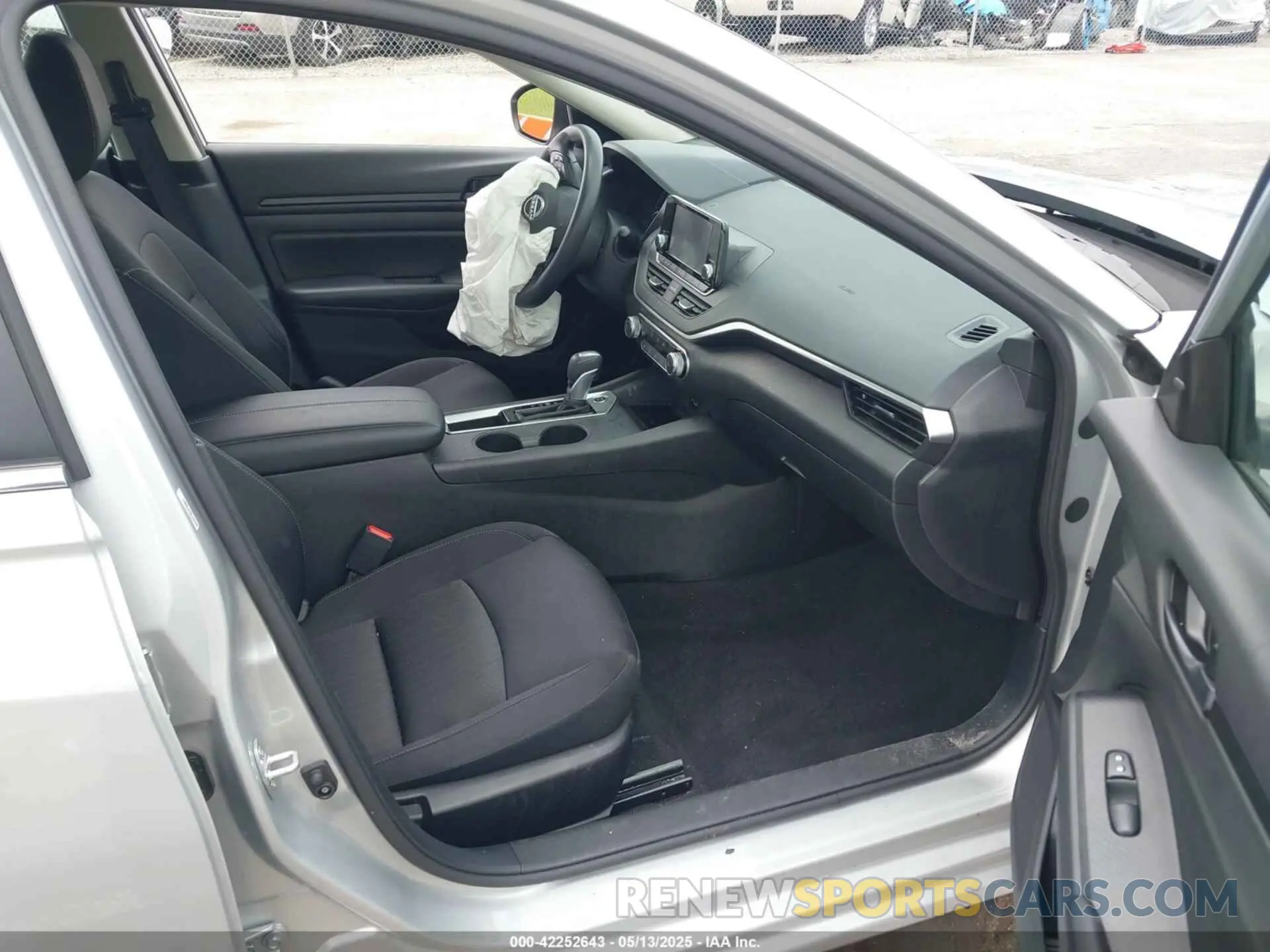 5 fotografías del automóvil dañado 1N4BL4BV2RN373112 NISSAN ALTIMA 2024