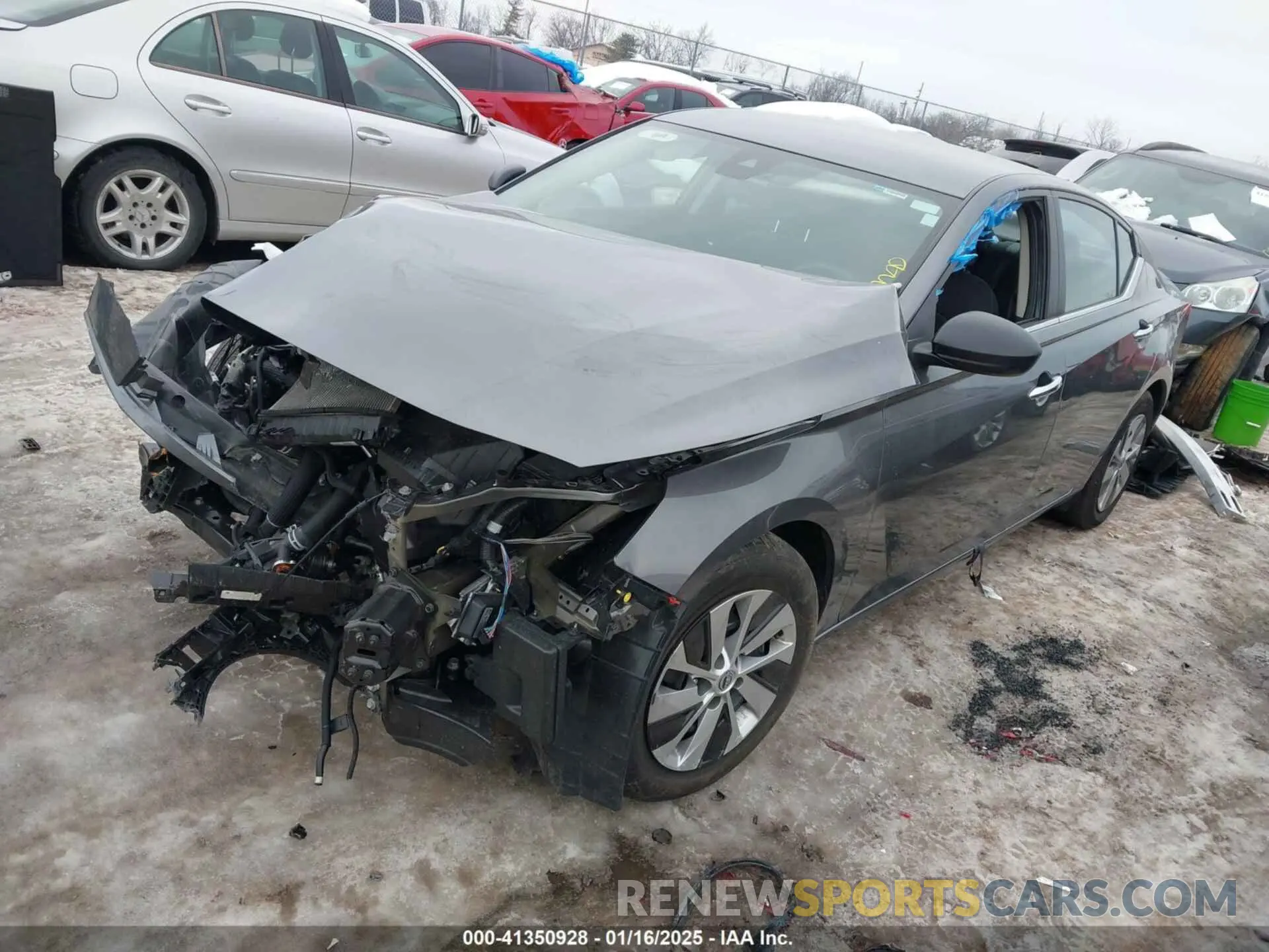 2 fotografías del automóvil dañado 1N4BL4BV3RN372972 NISSAN ALTIMA 2024