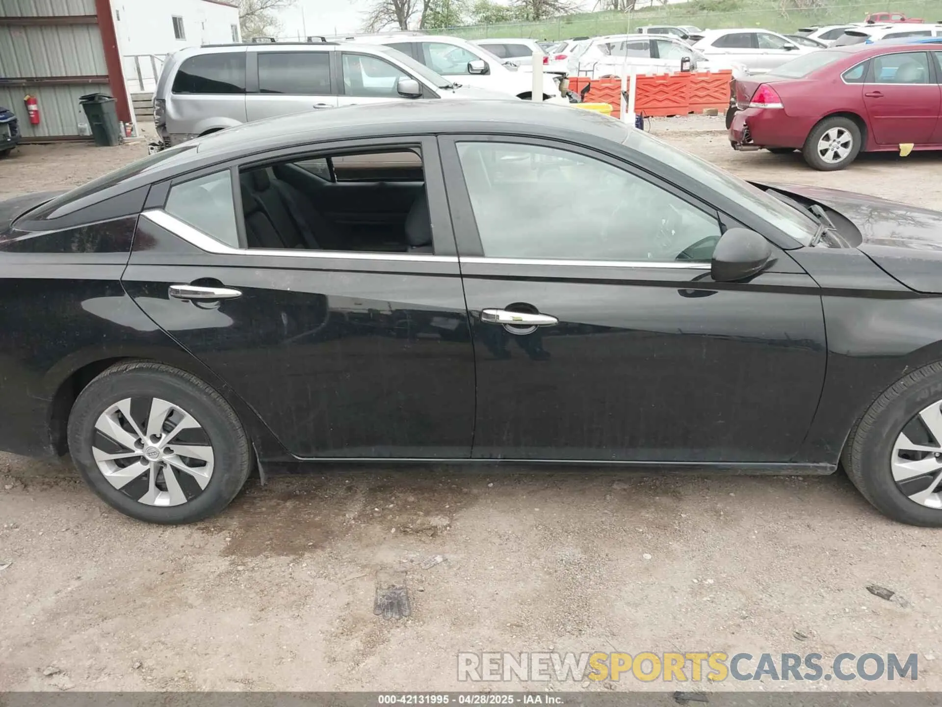 13 fotografías del automóvil dañado 1N4BL4BV3RN401368 NISSAN ALTIMA 2024
