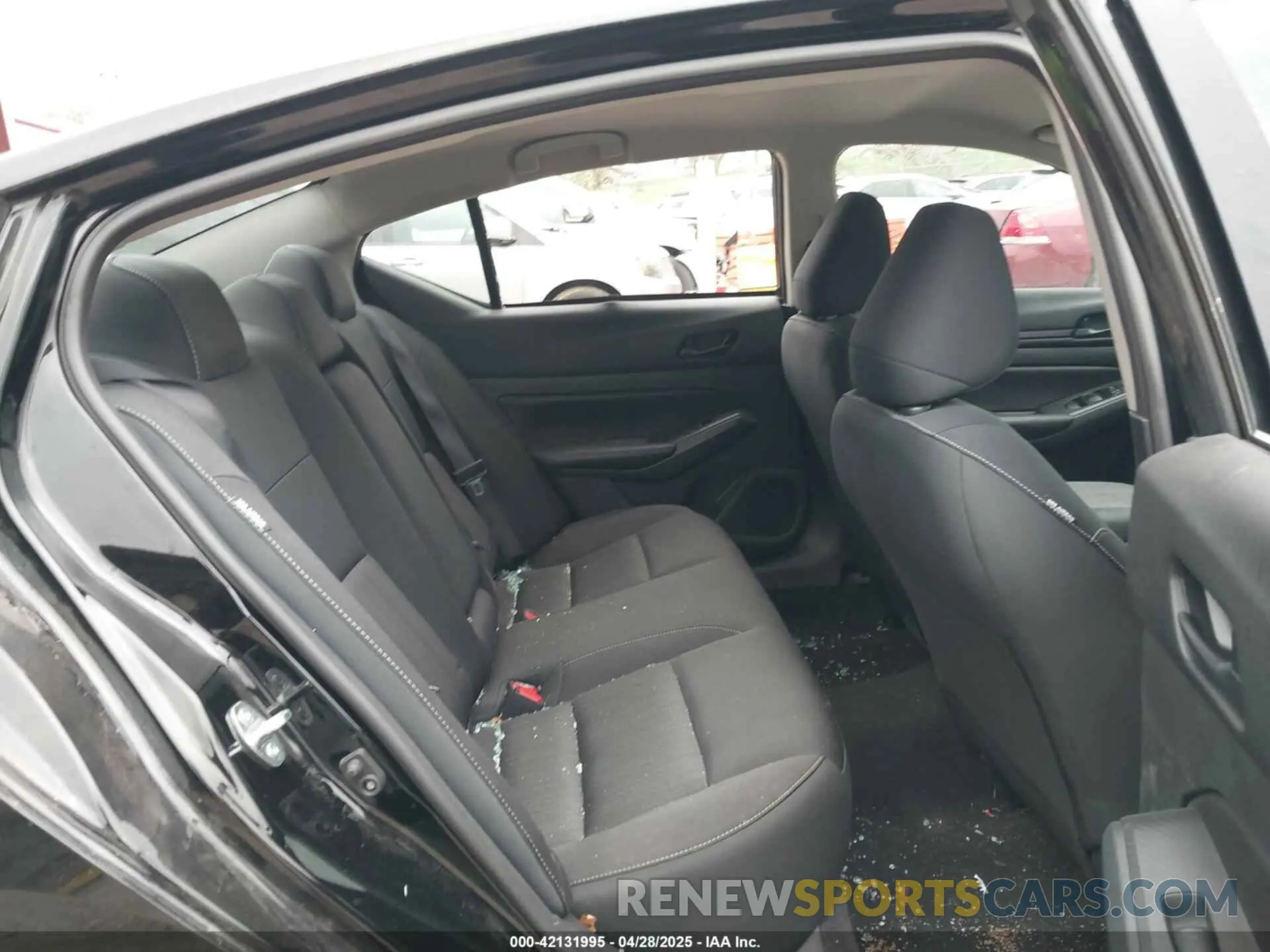 8 fotografías del automóvil dañado 1N4BL4BV3RN401368 NISSAN ALTIMA 2024
