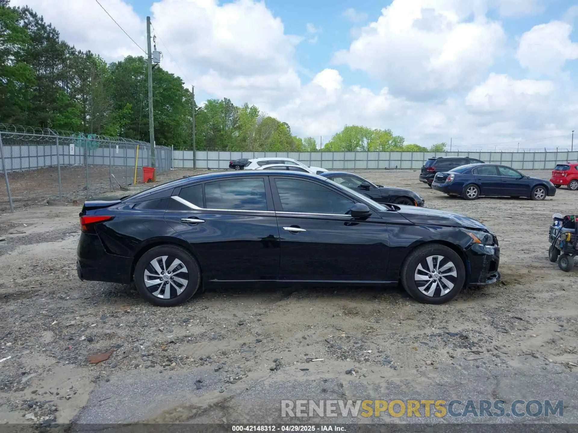 14 fotografías del automóvil dañado 1N4BL4BV4RN376478 NISSAN ALTIMA 2024