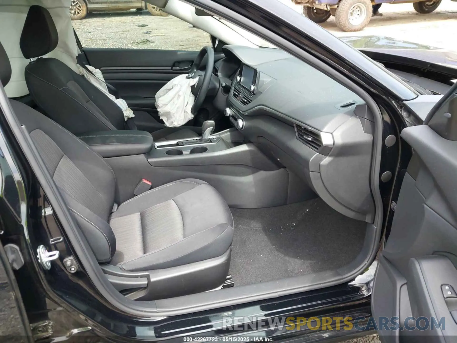 5 fotografías del automóvil dañado 1N4BL4BV5RN377445 NISSAN ALTIMA 2024