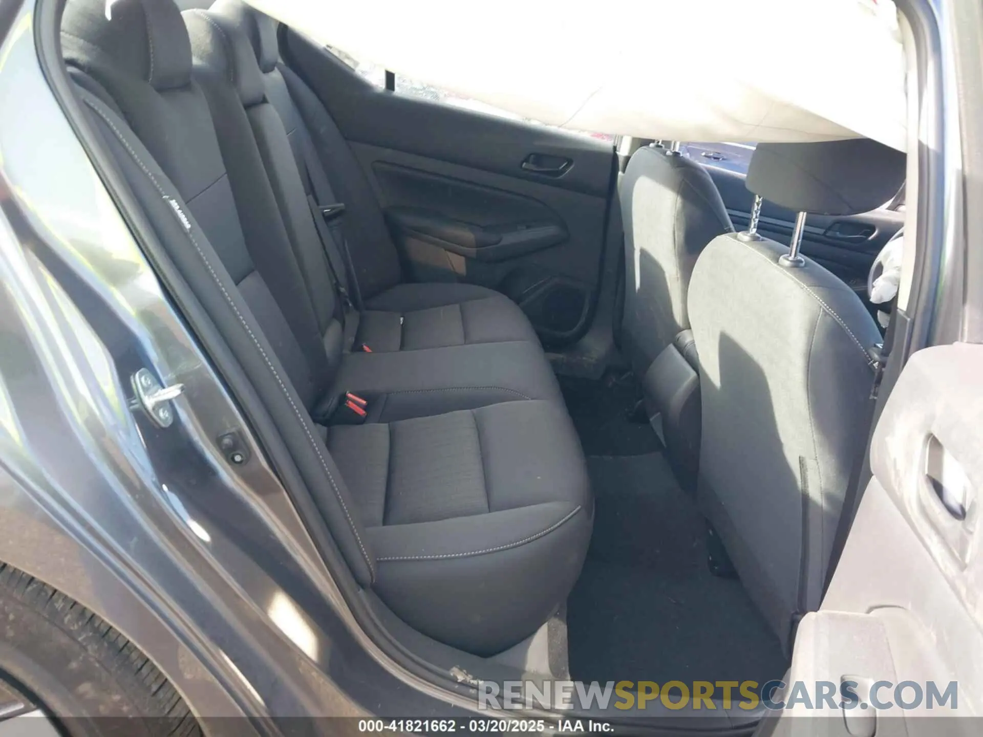 8 fotografías del automóvil dañado 1N4BL4BV5RN388848 NISSAN ALTIMA 2024