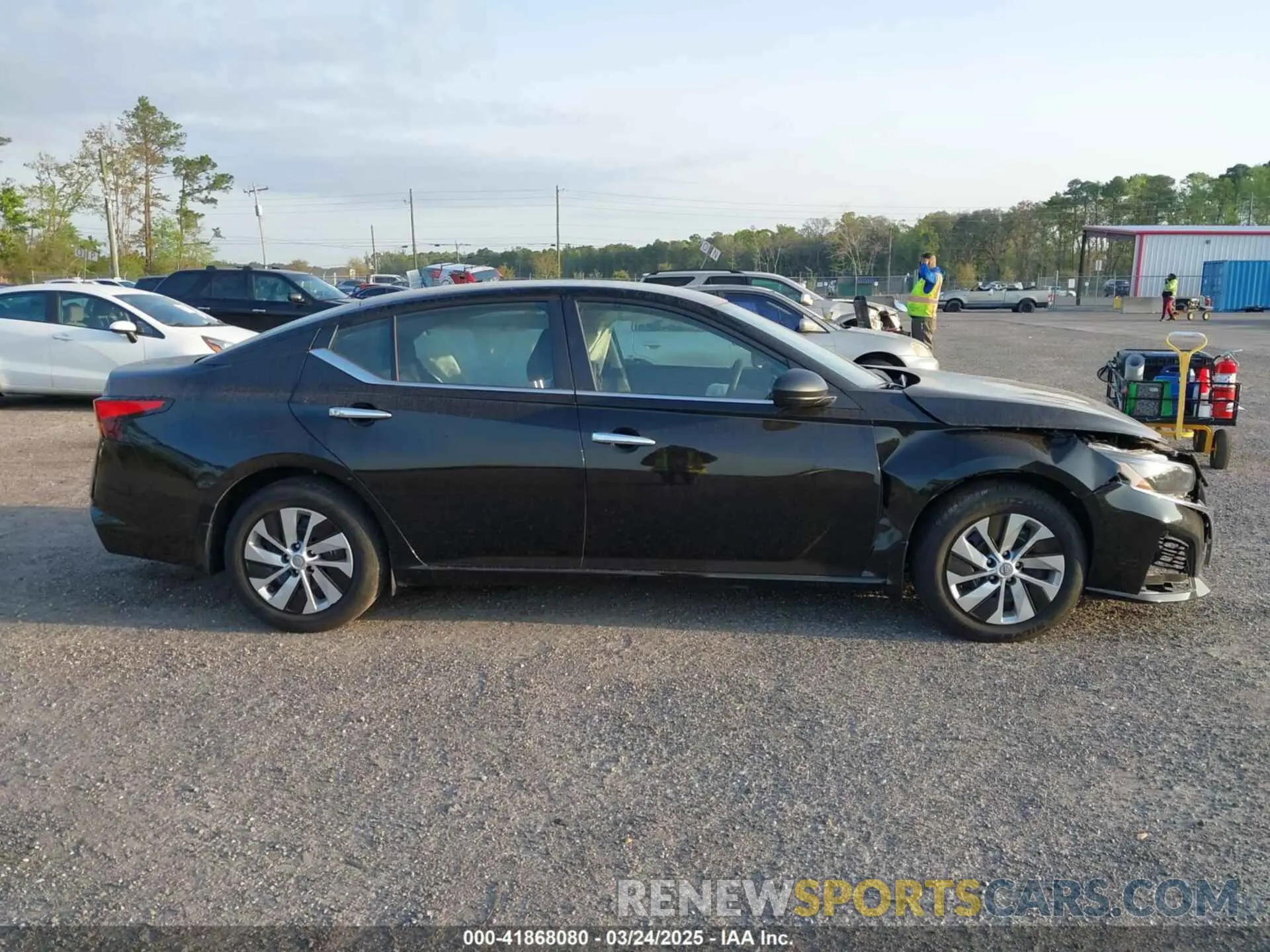 13 fotografías del automóvil dañado 1N4BL4BV6RN349170 NISSAN ALTIMA 2024