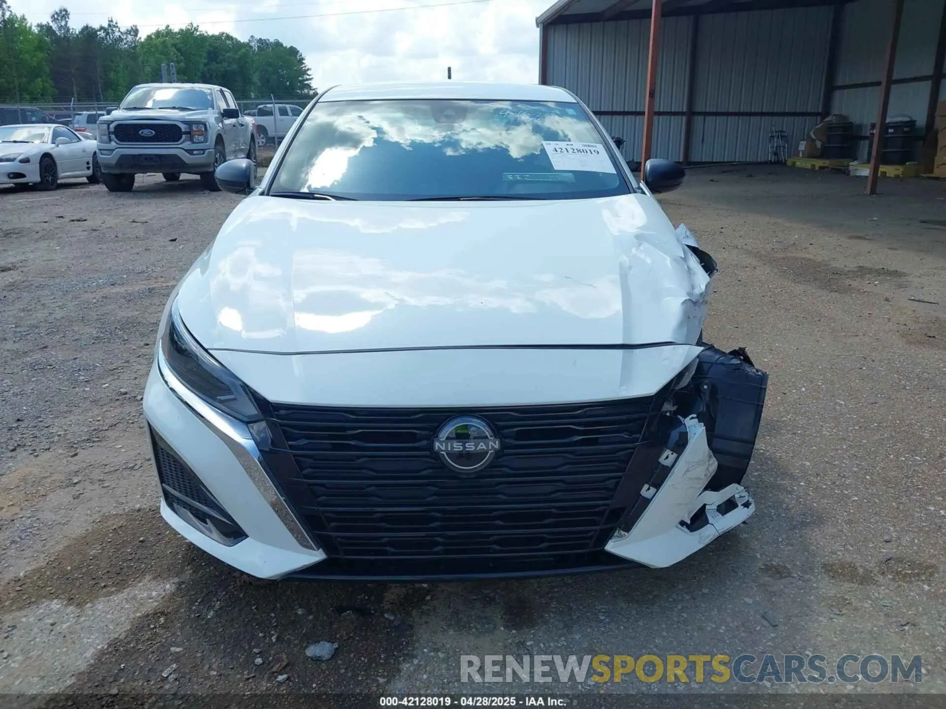 13 fotografías del automóvil dañado 1N4BL4BV7RN318901 NISSAN ALTIMA 2024