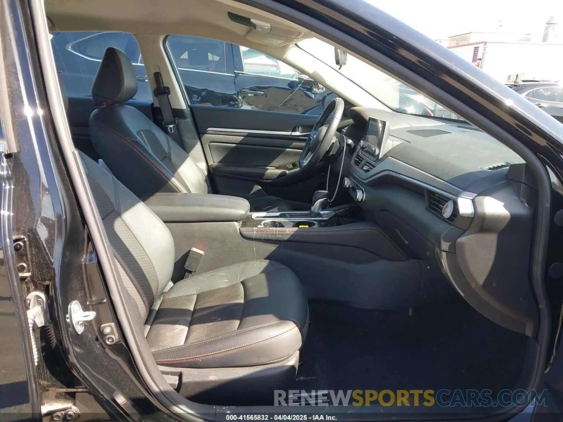 5 fotografías del automóvil dañado 1N4BL4CV0RN350796 NISSAN ALTIMA 2024
