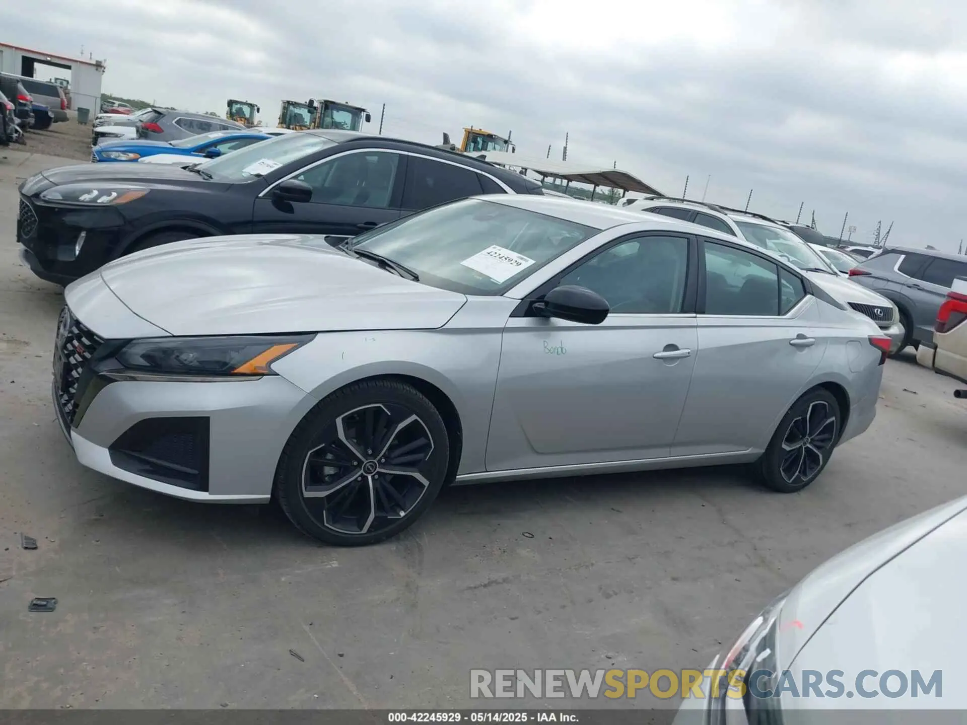 14 fotografías del automóvil dañado 1N4BL4CV0RN362995 NISSAN ALTIMA 2024