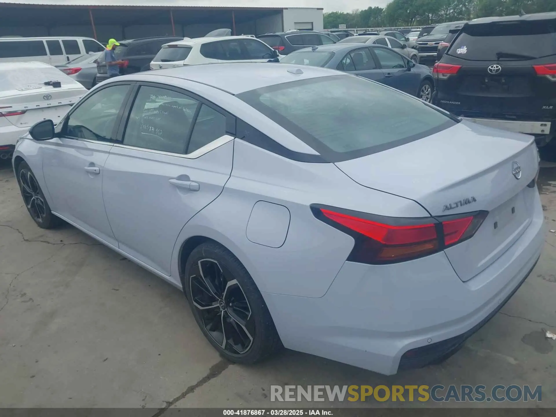 3 fotografías del automóvil dañado 1N4BL4CV0RN364178 NISSAN ALTIMA 2024