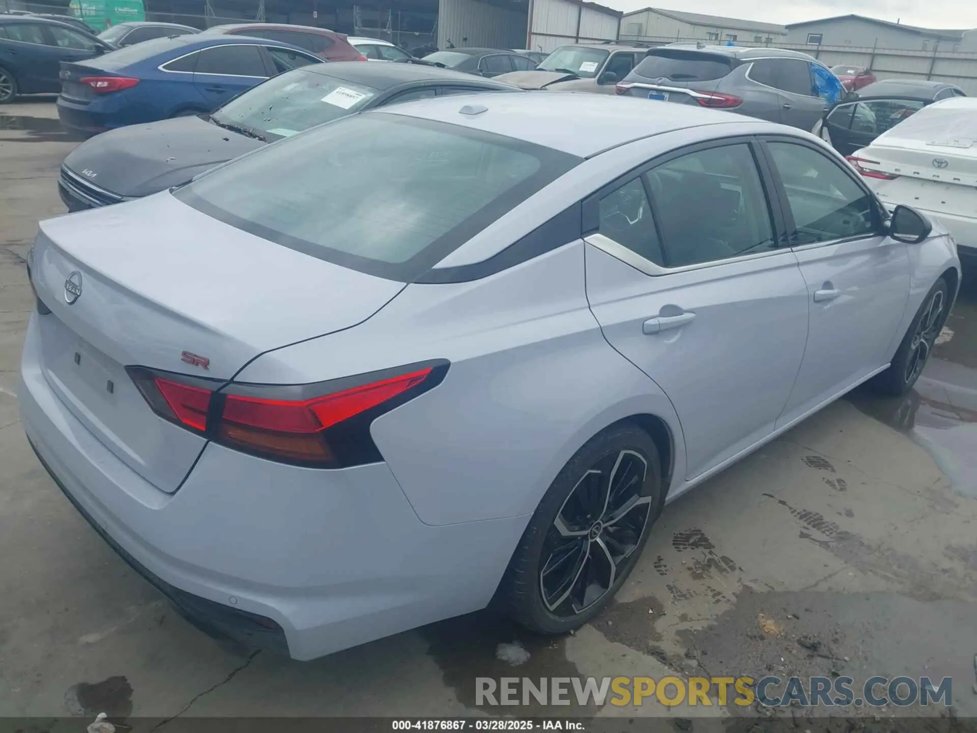 4 fotografías del automóvil dañado 1N4BL4CV0RN364178 NISSAN ALTIMA 2024