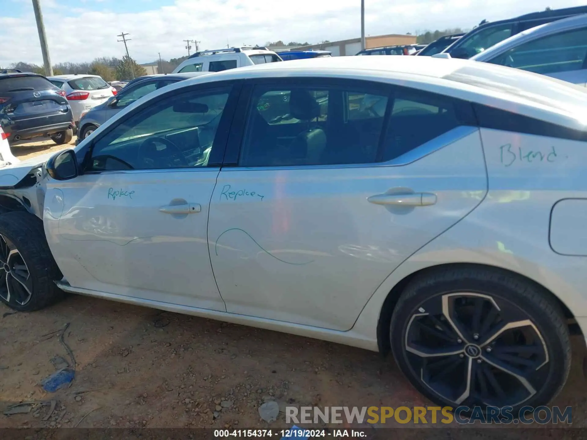 15 fotografías del automóvil dañado 1N4BL4CV1RN329309 NISSAN ALTIMA 2024