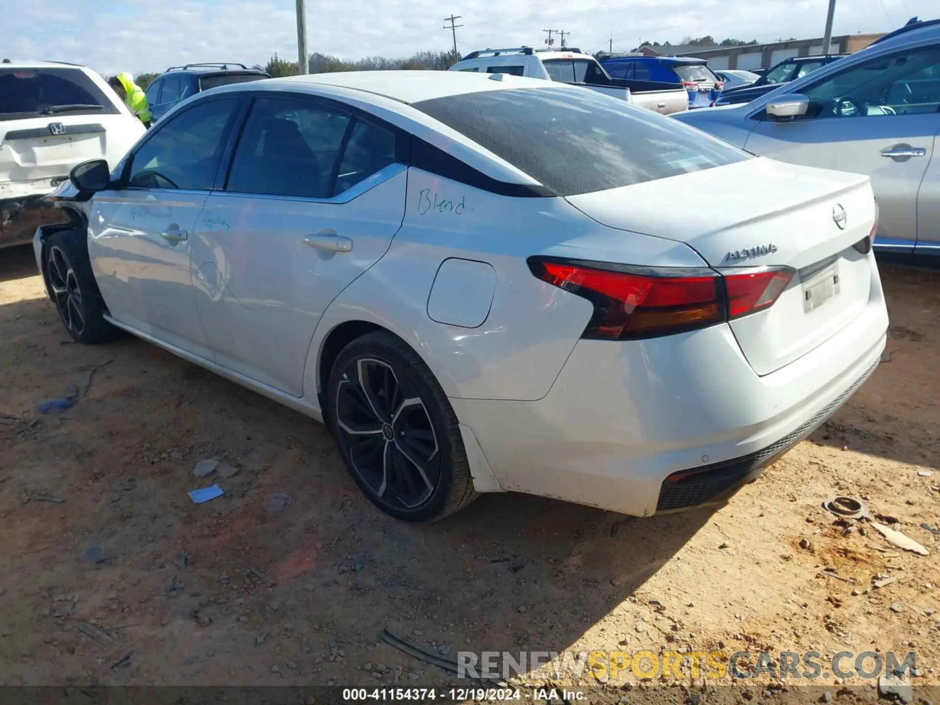 3 fotografías del automóvil dañado 1N4BL4CV1RN329309 NISSAN ALTIMA 2024