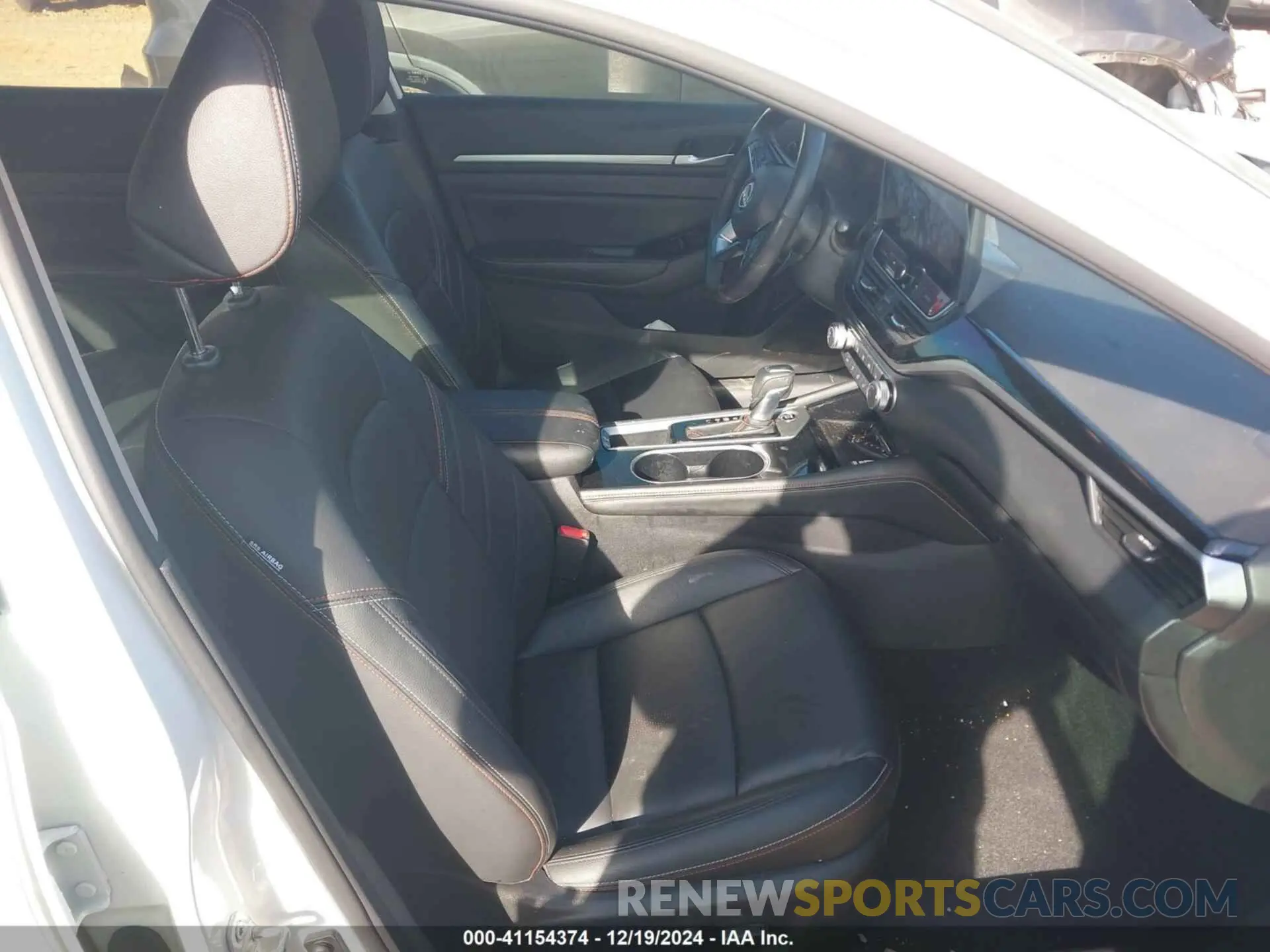 5 fotografías del automóvil dañado 1N4BL4CV1RN329309 NISSAN ALTIMA 2024