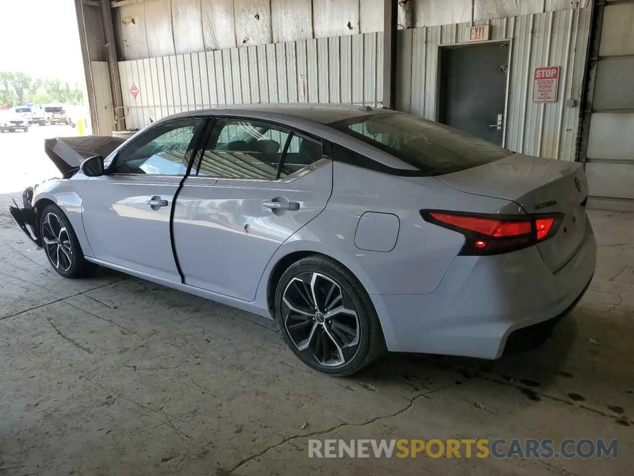 2 fotografías del automóvil dañado 1N4BL4CV1RN366005 NISSAN ALTIMA 2024