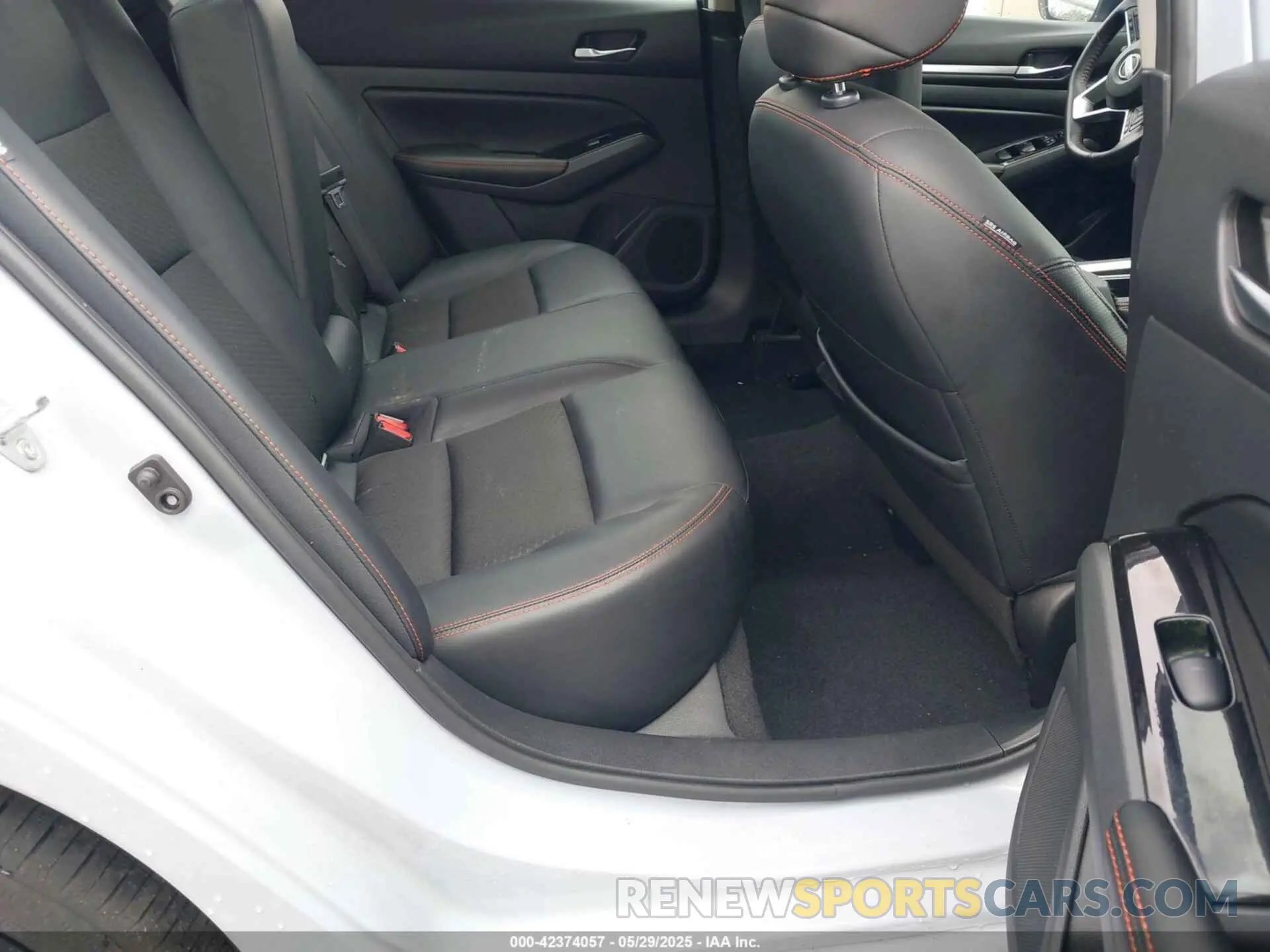 8 fotografías del automóvil dañado 1N4BL4CV1RN395164 NISSAN ALTIMA 2024