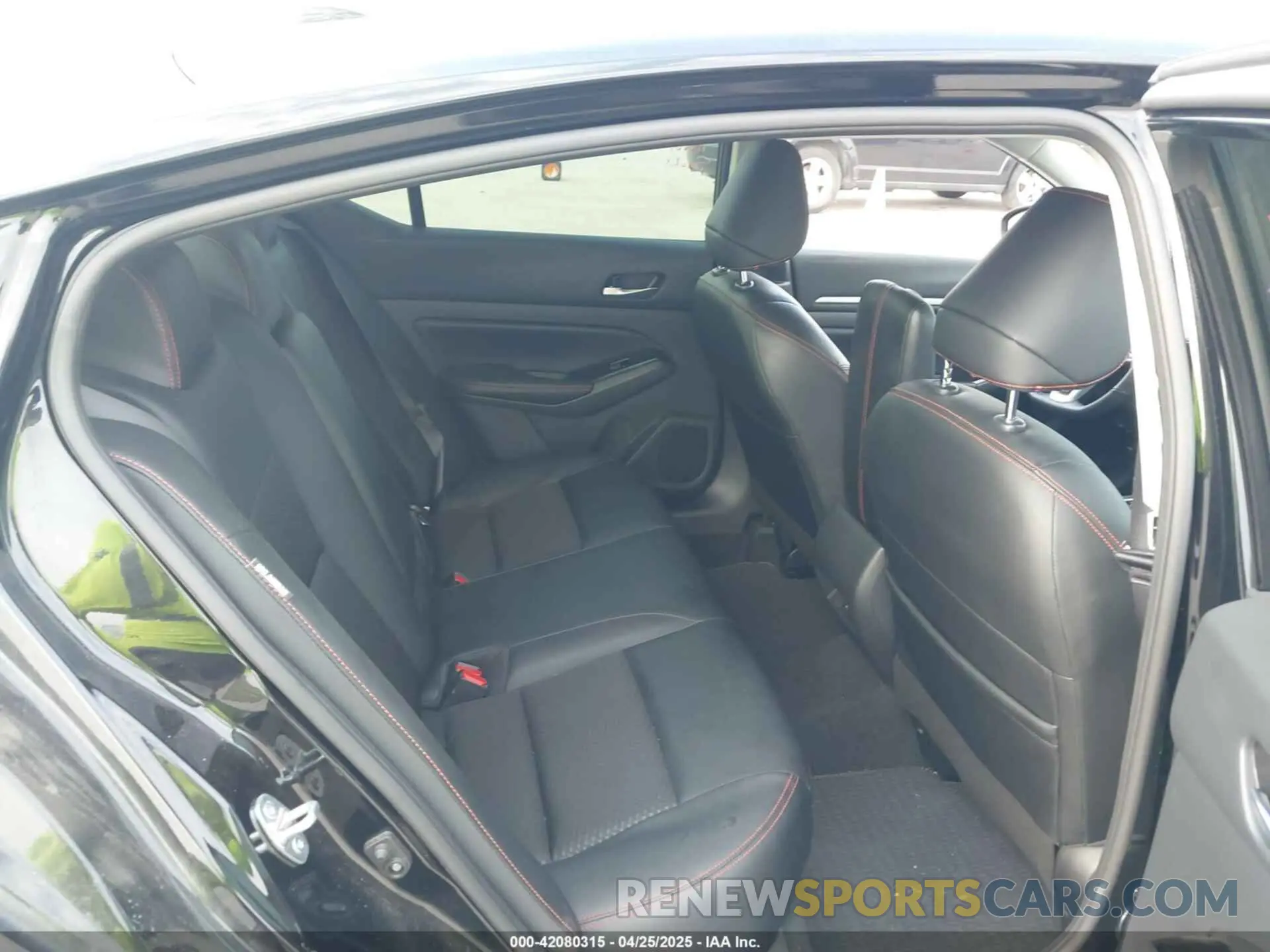 8 fotografías del automóvil dañado 1N4BL4CV1RN424324 NISSAN ALTIMA 2024