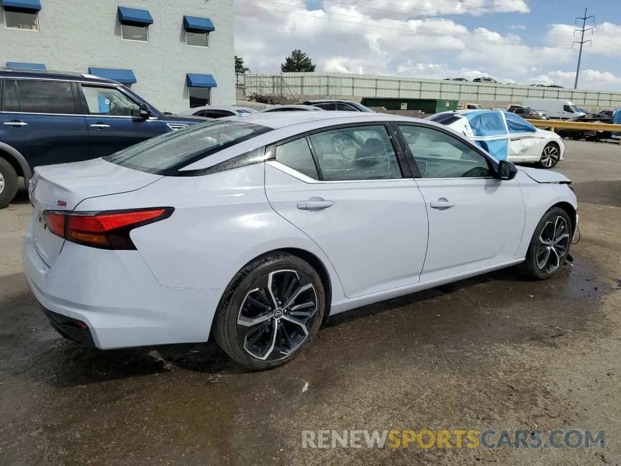 3 fotografías del automóvil dañado 1N4BL4CV2RN363596 NISSAN ALTIMA 2024