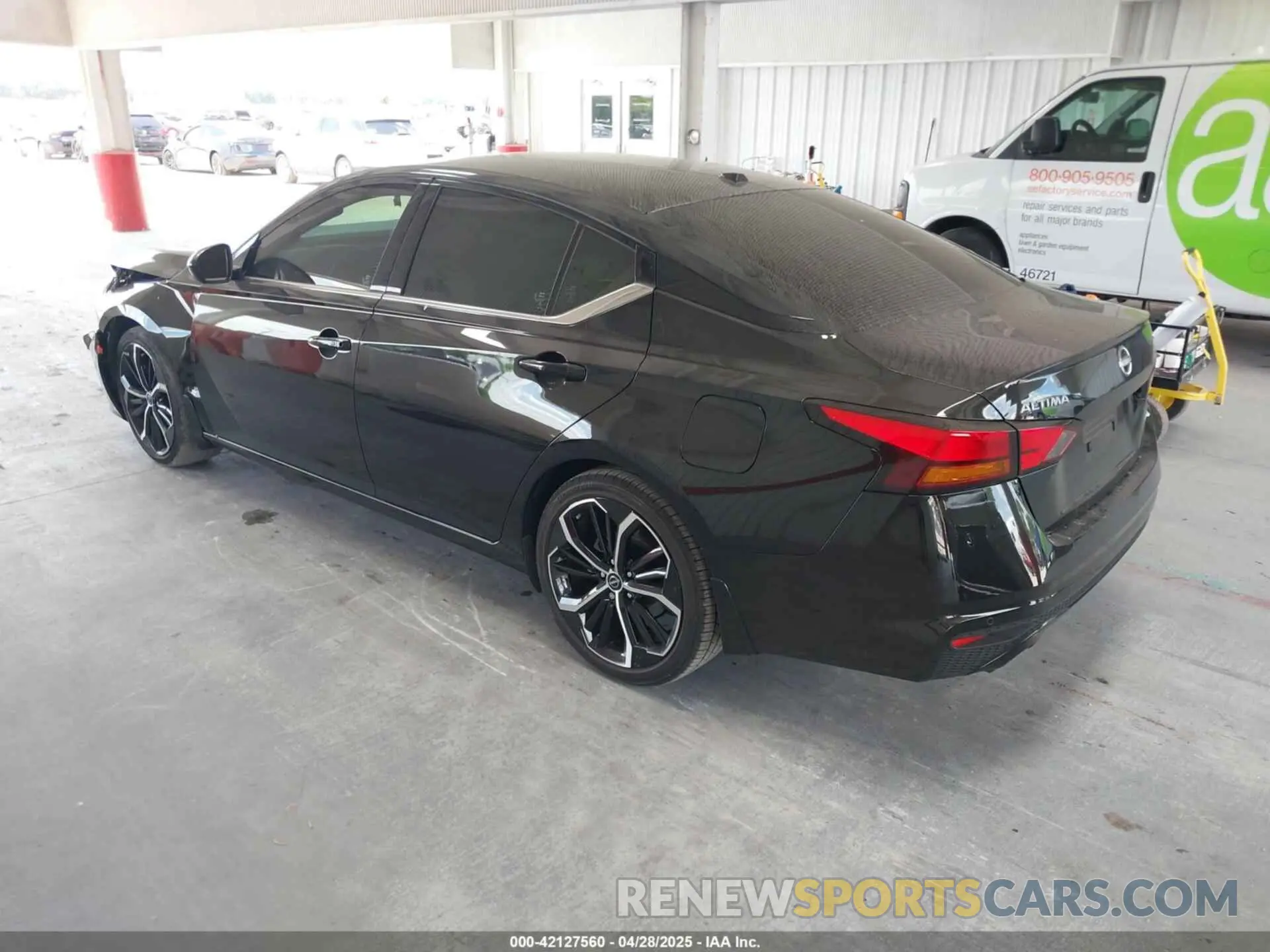 3 fotografías del automóvil dañado 1N4BL4CV3RN311894 NISSAN ALTIMA 2024