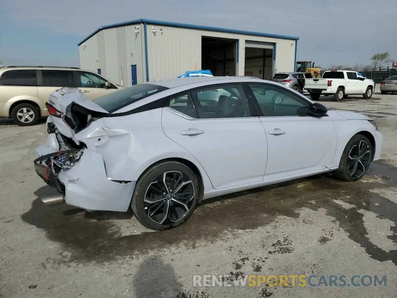 3 fotografías del automóvil dañado 1N4BL4CV4RN392954 NISSAN ALTIMA 2024