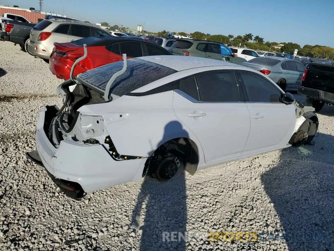 3 fotografías del automóvil dañado 1N4BL4CV4RN425287 NISSAN ALTIMA 2024