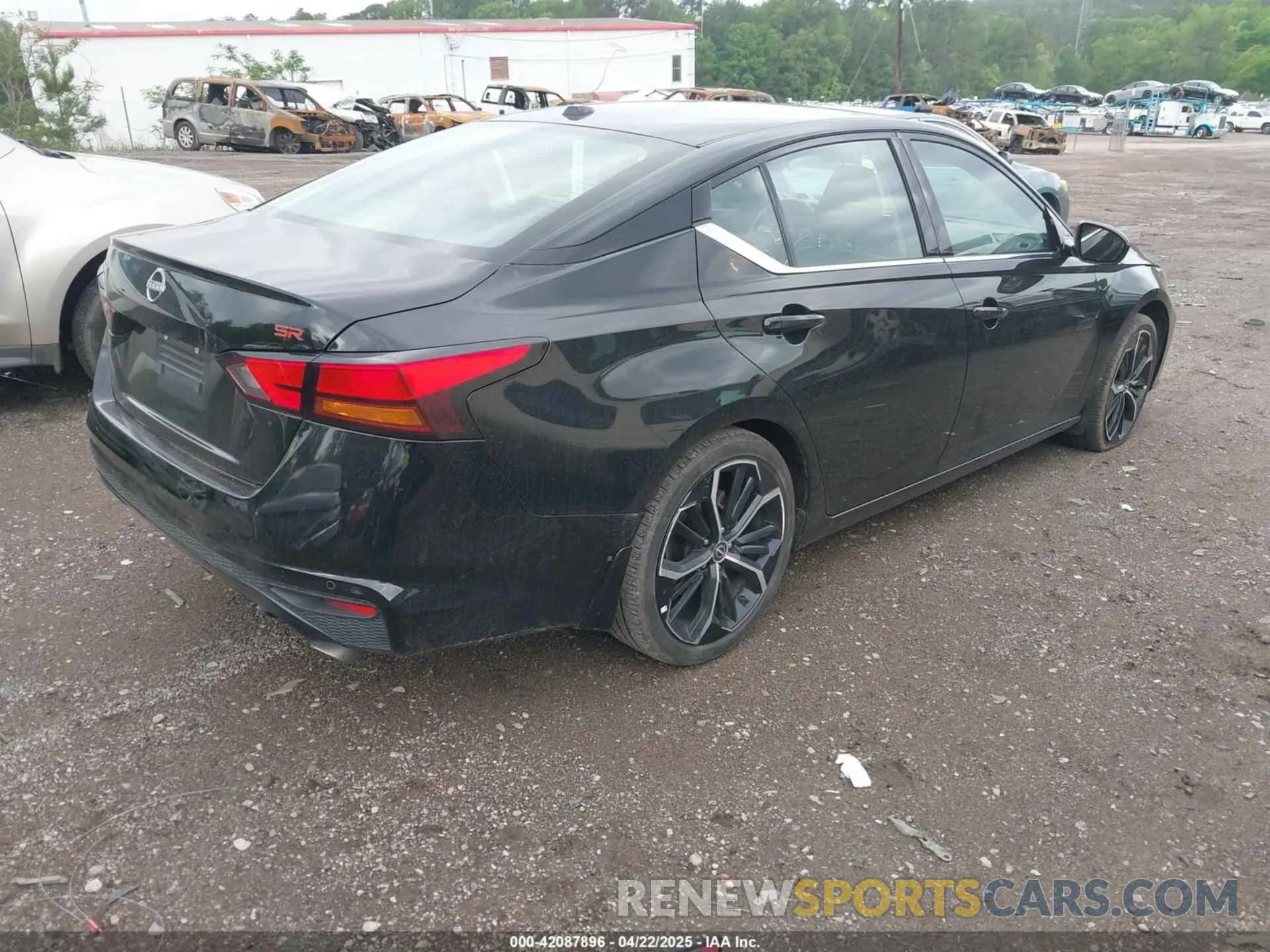 4 fotografías del automóvil dañado 1N4BL4CV5RN307099 NISSAN ALTIMA 2024