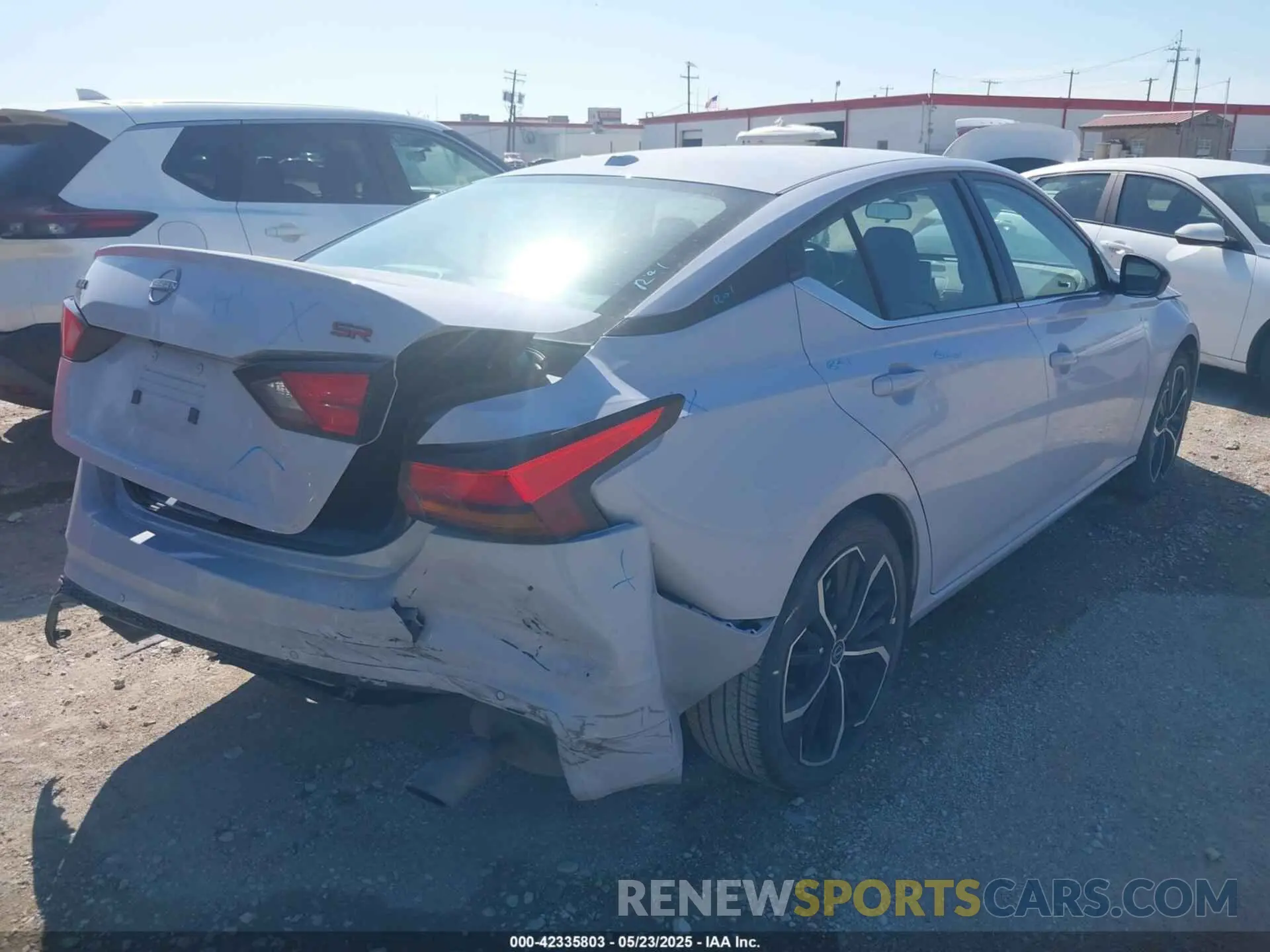 4 fotografías del automóvil dañado 1N4BL4CV5RN369697 NISSAN ALTIMA 2024