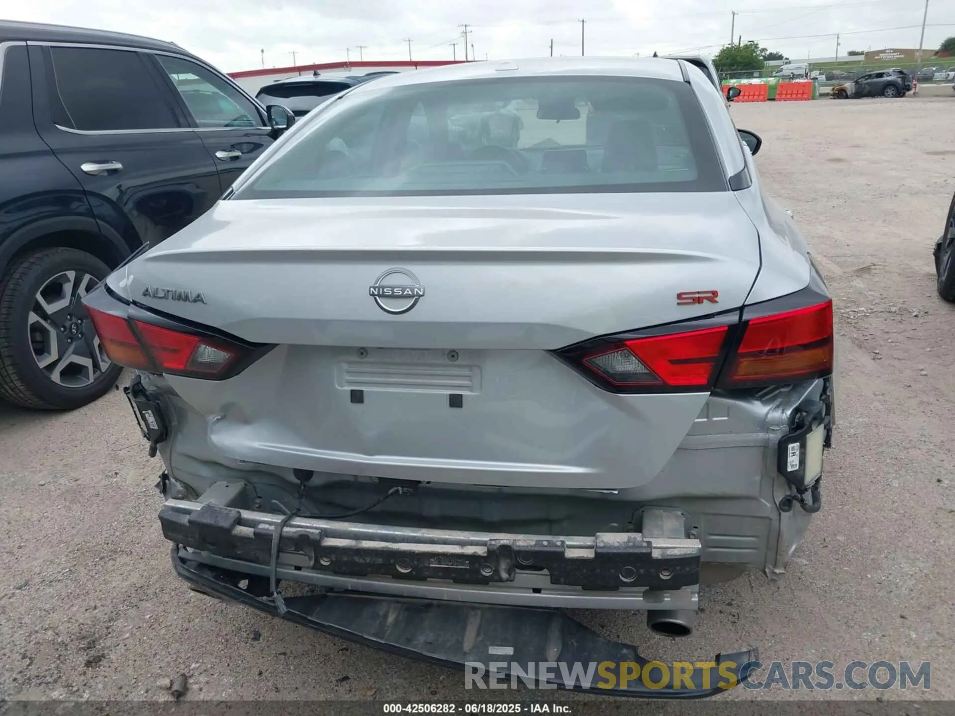 16 fotografías del automóvil dañado 1N4BL4CV5RN430126 NISSAN ALTIMA 2024