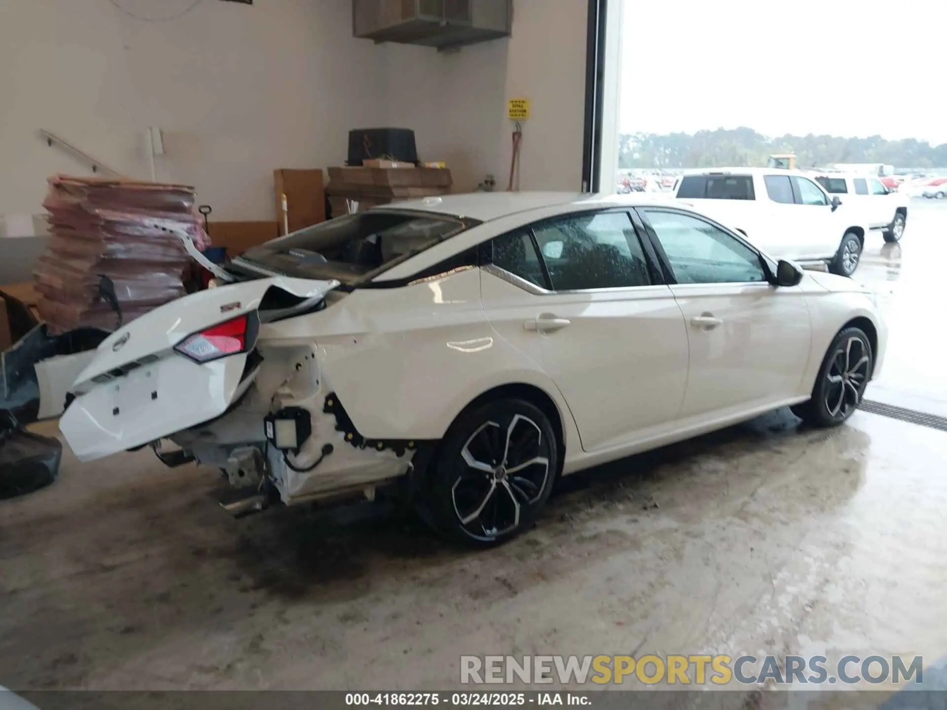 4 fotografías del automóvil dañado 1N4BL4CV6RN371958 NISSAN ALTIMA 2024