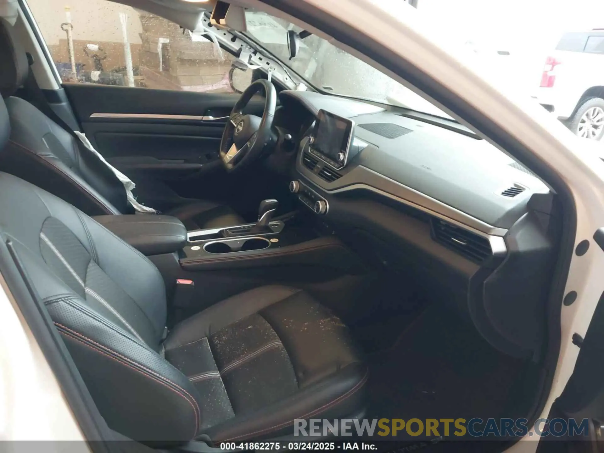 5 fotografías del automóvil dañado 1N4BL4CV6RN371958 NISSAN ALTIMA 2024