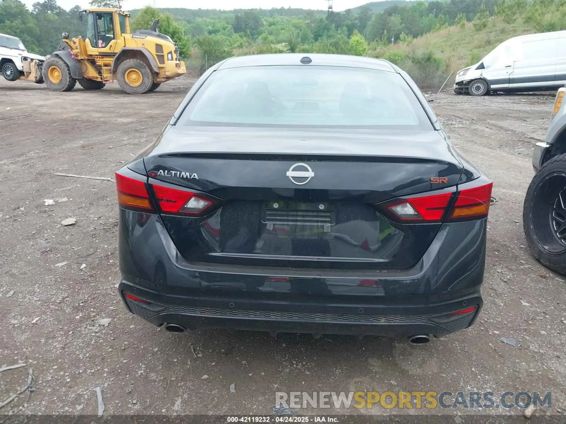 16 fotografías del automóvil dañado 1N4BL4CV6RN387044 NISSAN ALTIMA 2024