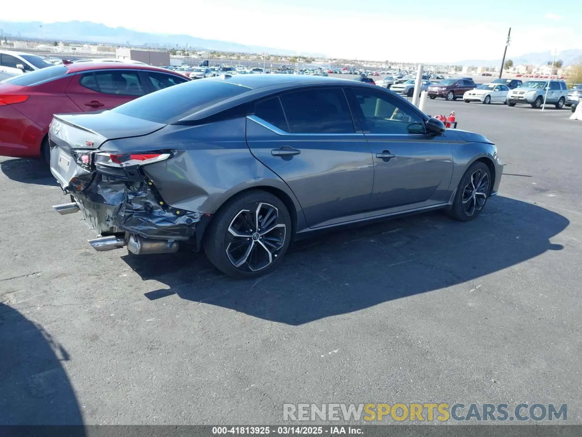 4 fotografías del automóvil dañado 1N4BL4CV6RN412024 NISSAN ALTIMA 2024