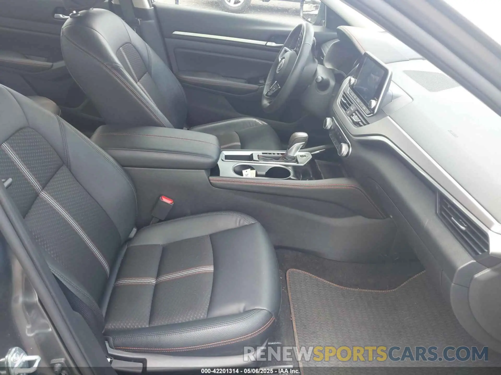 5 fotografías del automóvil dañado 1N4BL4CV7RN432413 NISSAN ALTIMA 2024