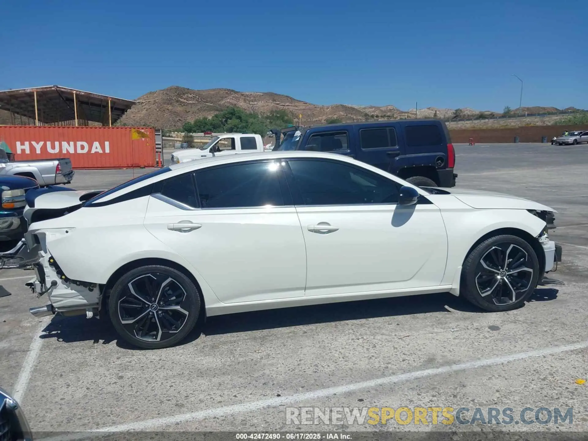 14 fotografías del automóvil dañado 1N4BL4CV8RN368768 NISSAN ALTIMA 2024