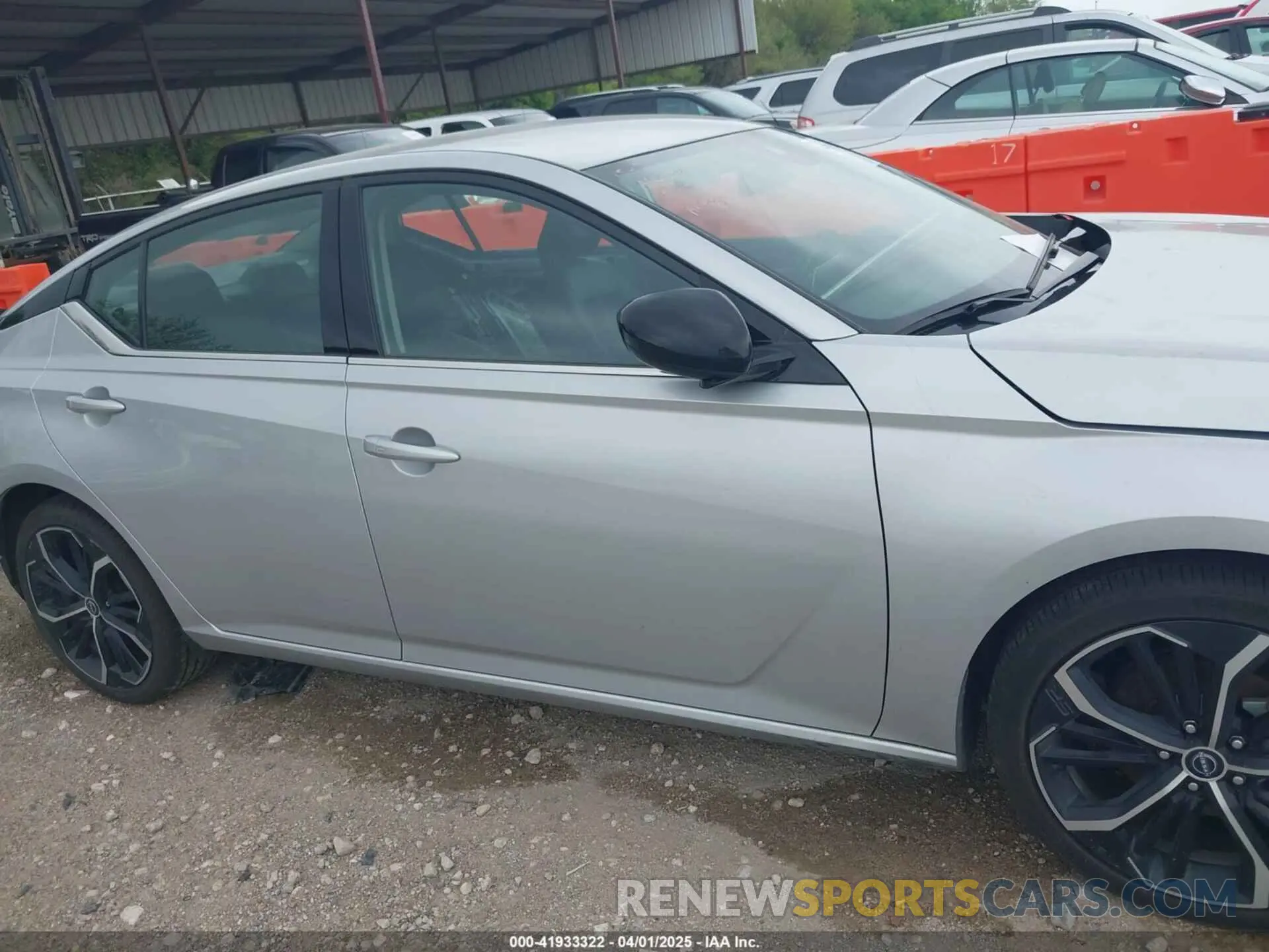 13 fotografías del automóvil dañado 1N4BL4CV8RN389166 NISSAN ALTIMA 2024