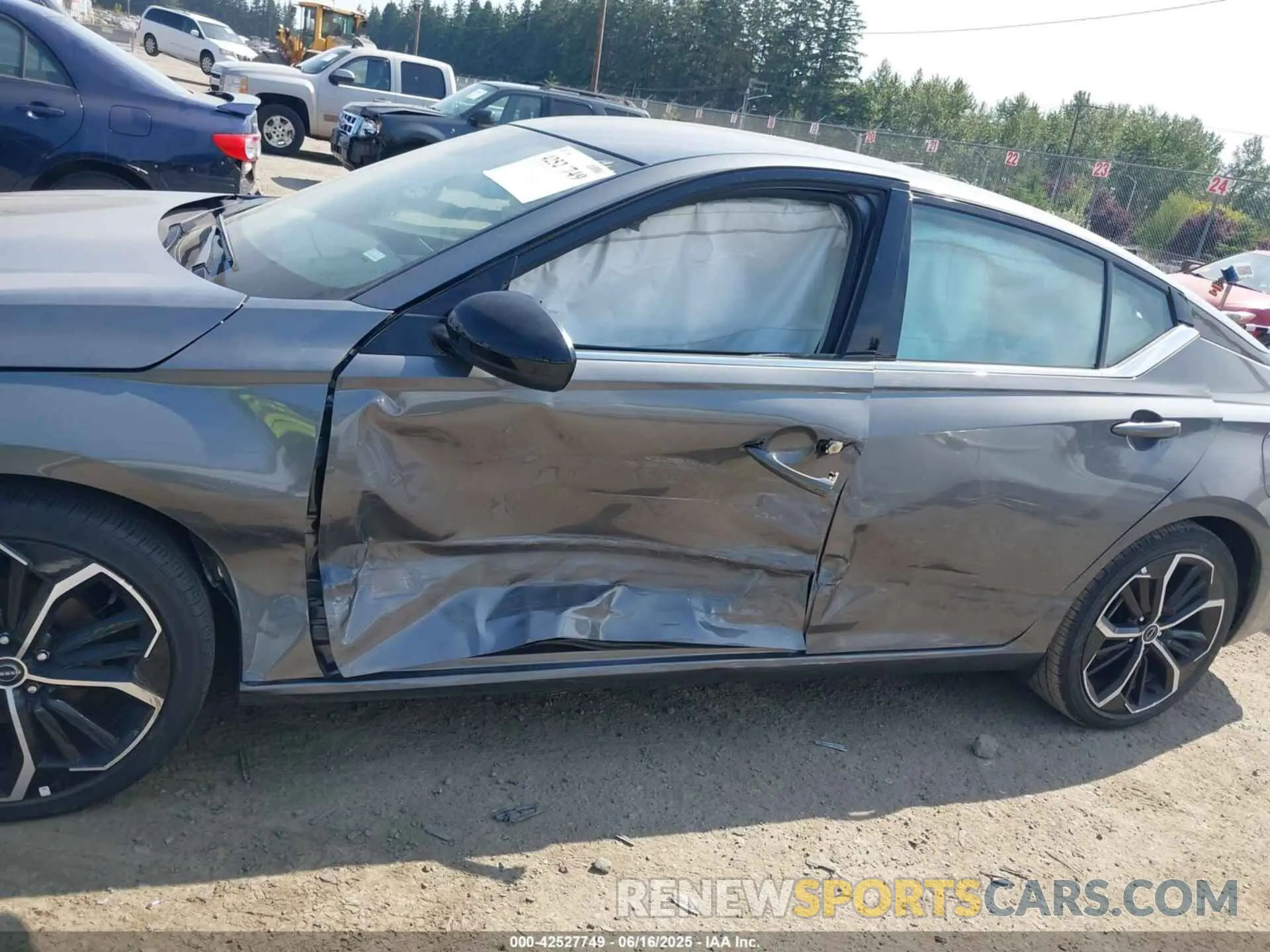 14 fotografías del automóvil dañado 1N4BL4CV9RN388818 NISSAN ALTIMA 2024