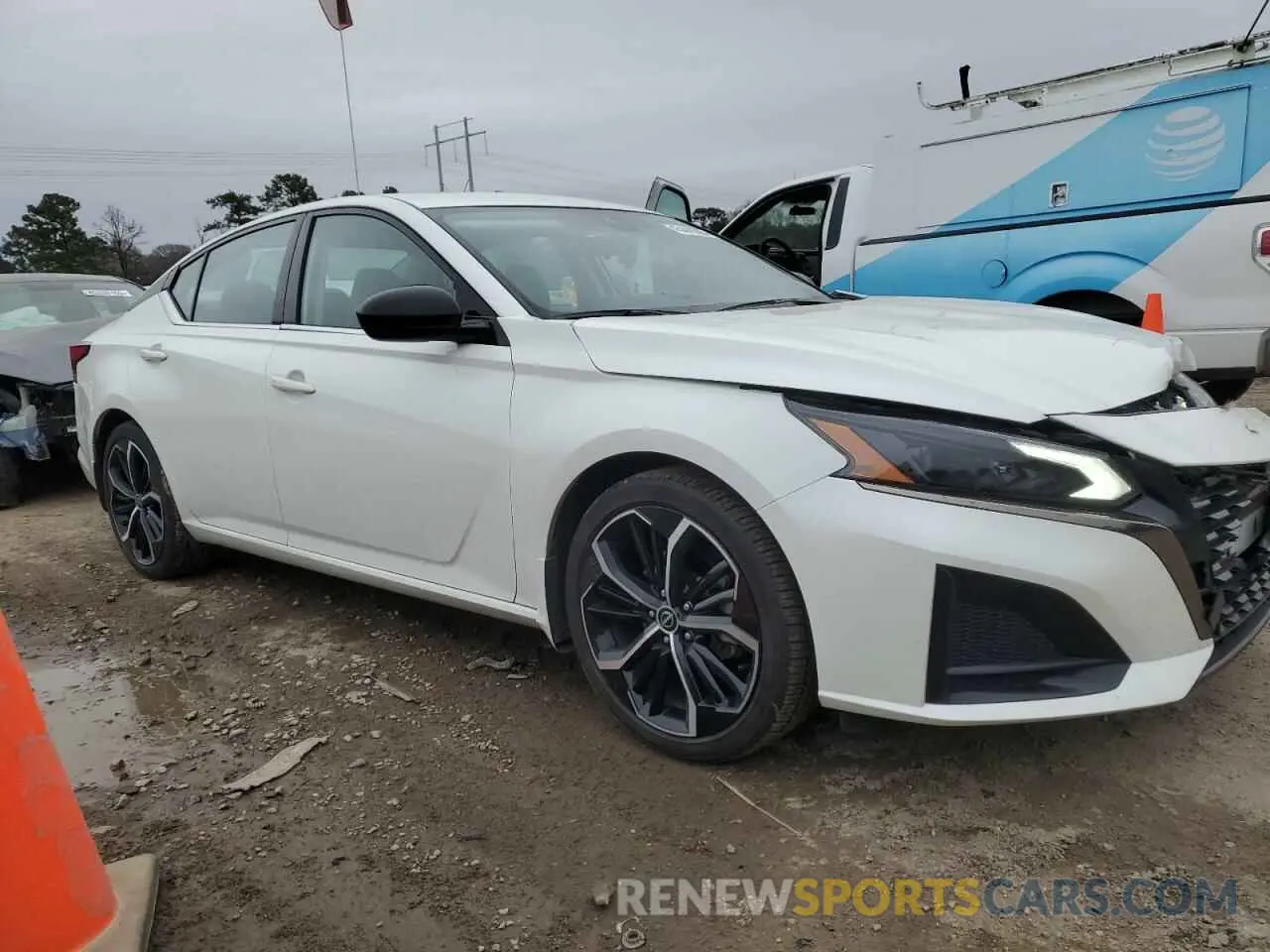 4 fotografías del automóvil dañado 1N4BL4CVXRN329227 NISSAN ALTIMA 2024