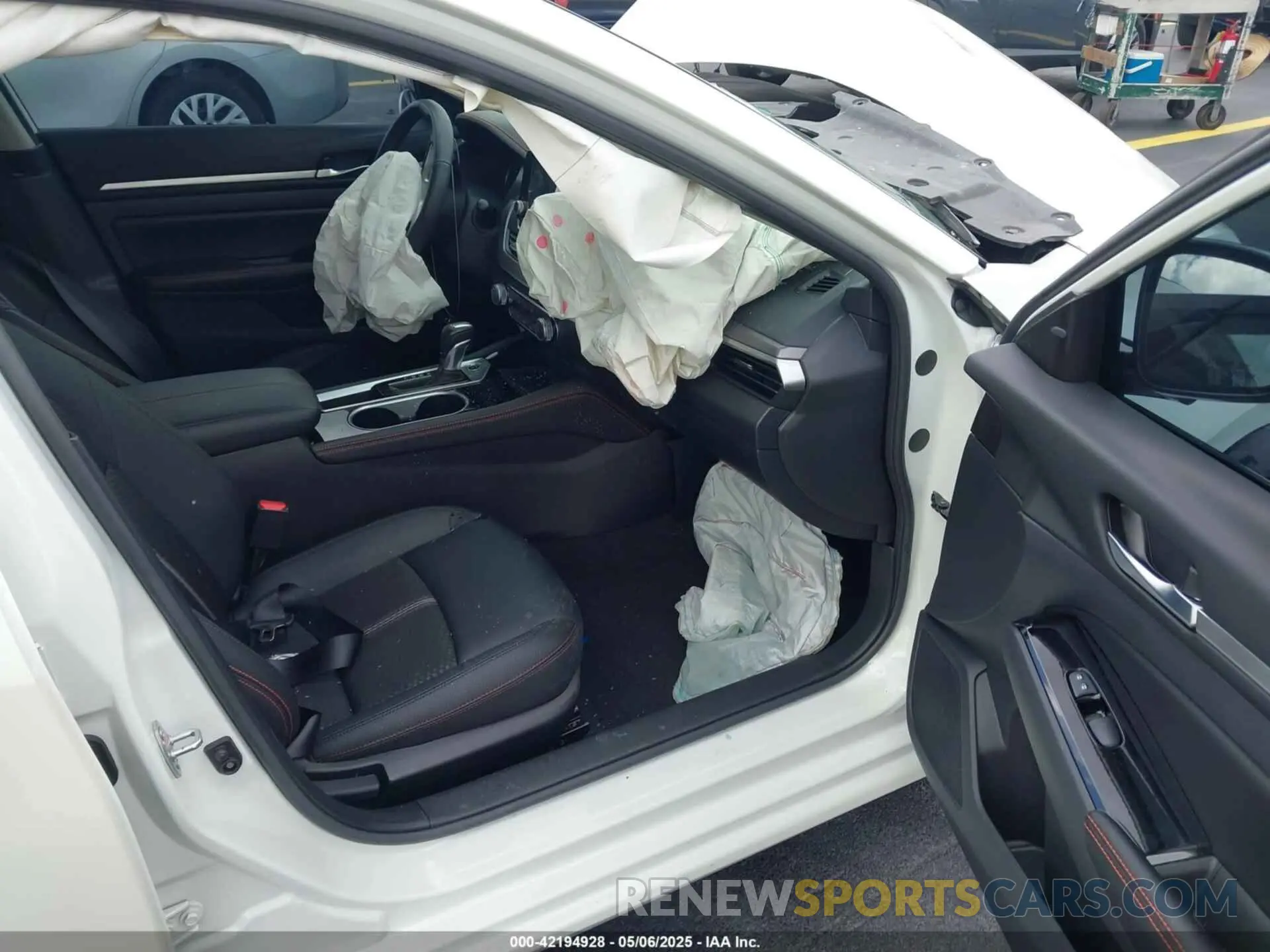 5 fotografías del automóvil dañado 1N4BL4CVXRN427304 NISSAN ALTIMA 2024