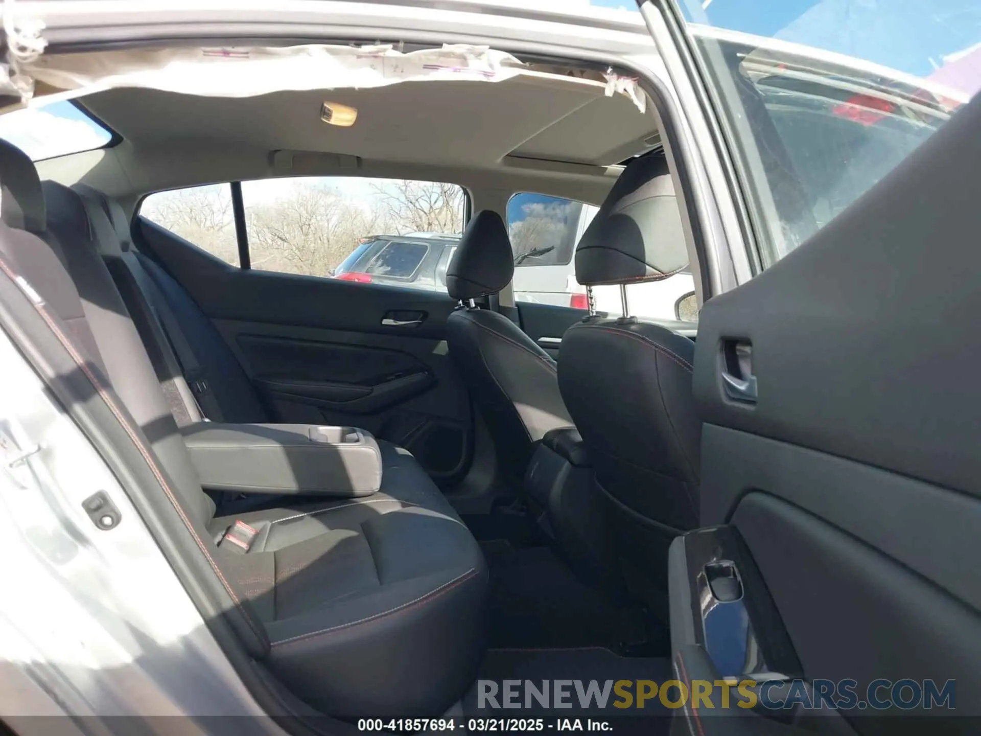 8 fotografías del automóvil dañado 1N4BL4CVXRN431885 NISSAN ALTIMA 2024