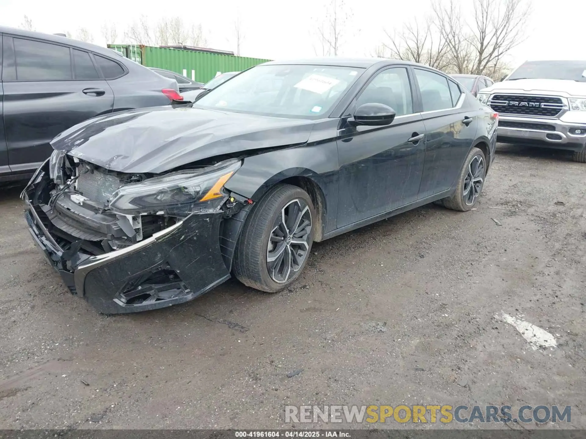 2 fotografías del automóvil dañado 1N4BL4CW8RN418464 NISSAN ALTIMA 2024