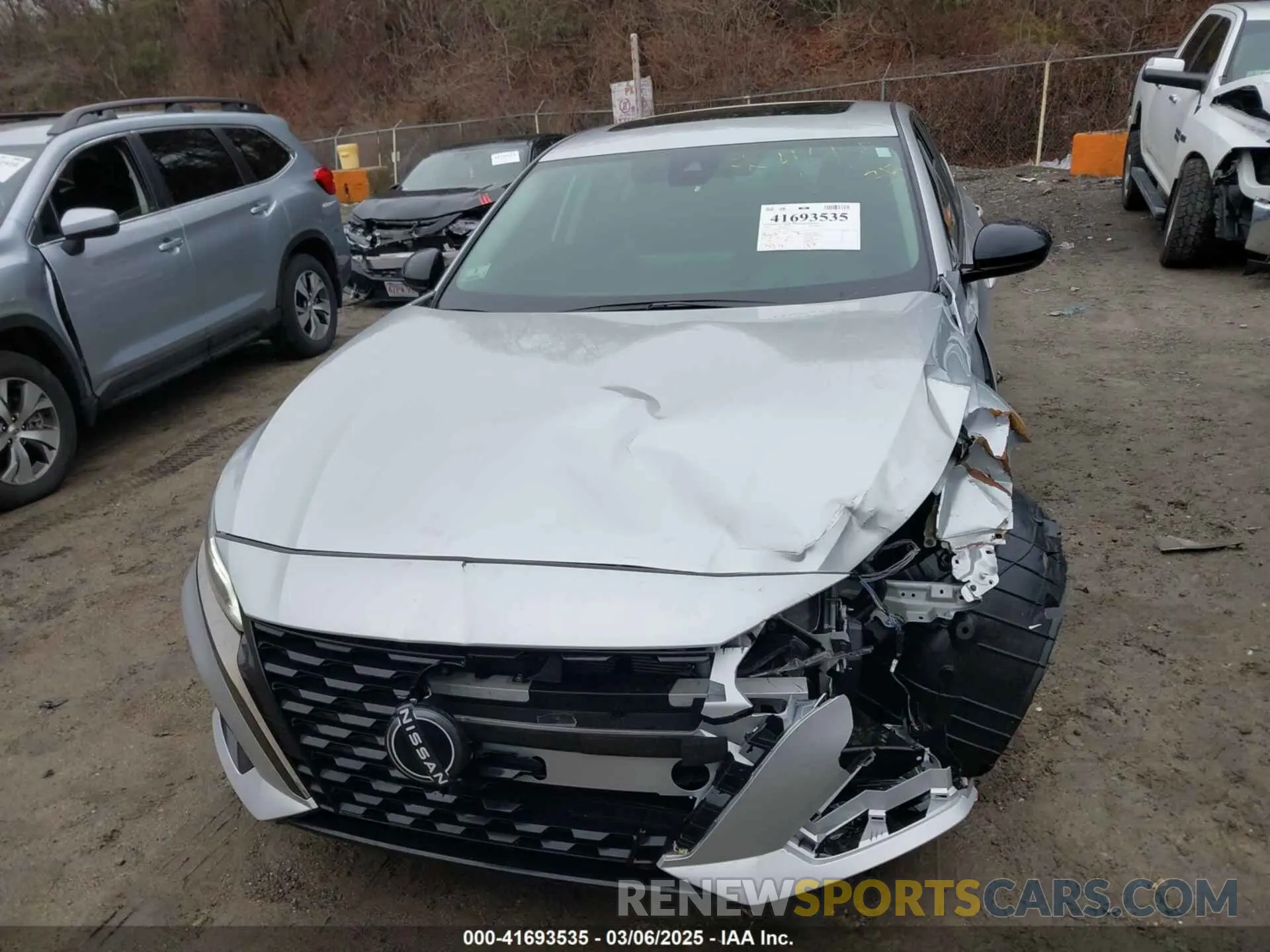 12 fotografías del automóvil dañado 1N4BL4CW9RN382221 NISSAN ALTIMA 2024