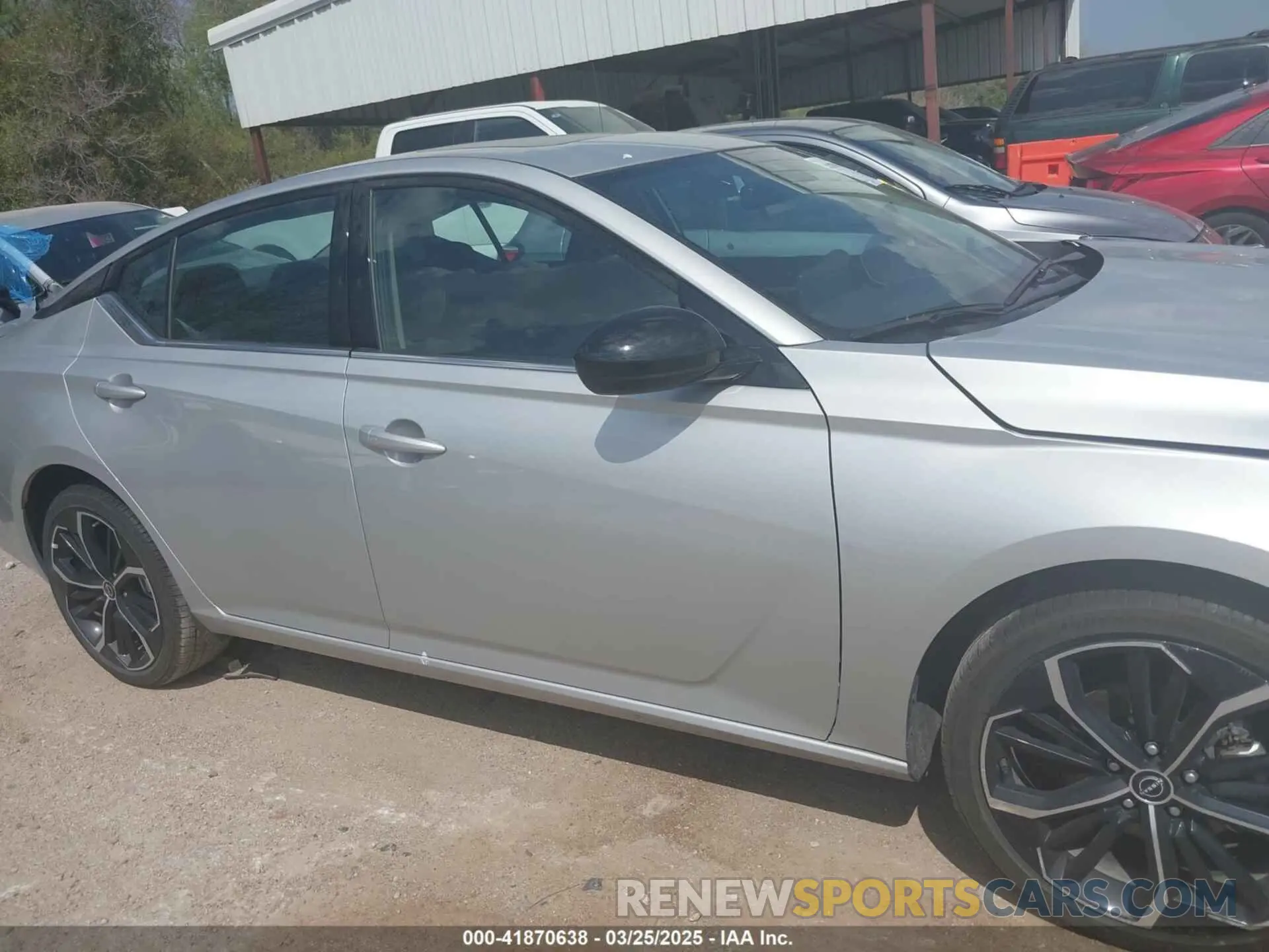 13 fotografías del automóvil dañado 1N4BL4CW9RN429831 NISSAN ALTIMA 2024