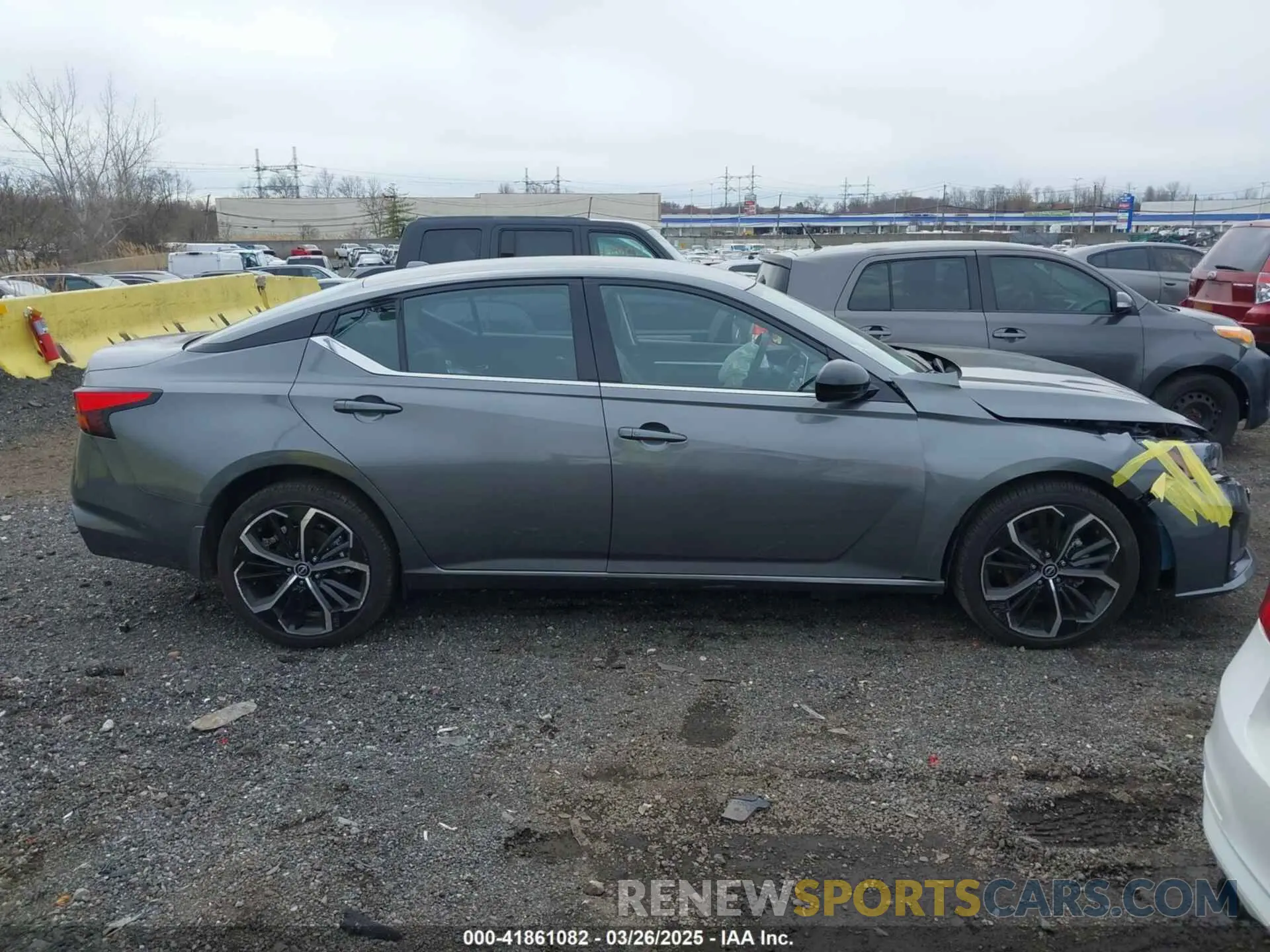 13 fotografías del automóvil dañado 1N4BL4CWXRN400628 NISSAN ALTIMA 2024