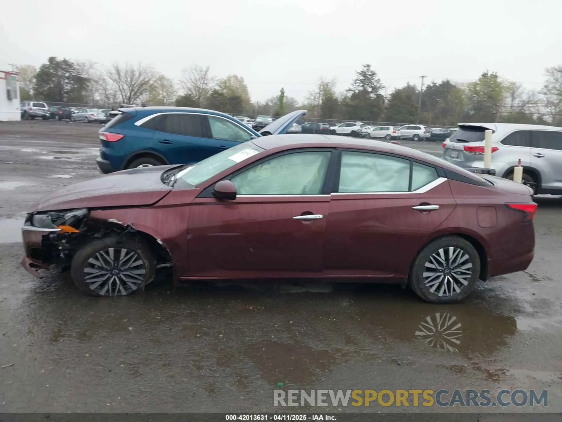 14 fotografías del automóvil dañado 1N4BL4DV0RN400000 NISSAN ALTIMA 2024